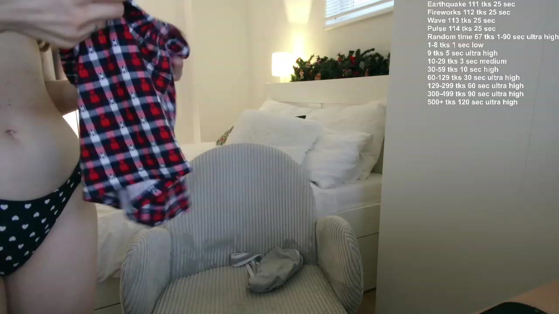 Gallery image thumbnail from Chantwow's myfreecams stream on, 01/02/2024, 13:29 image 13 of 20