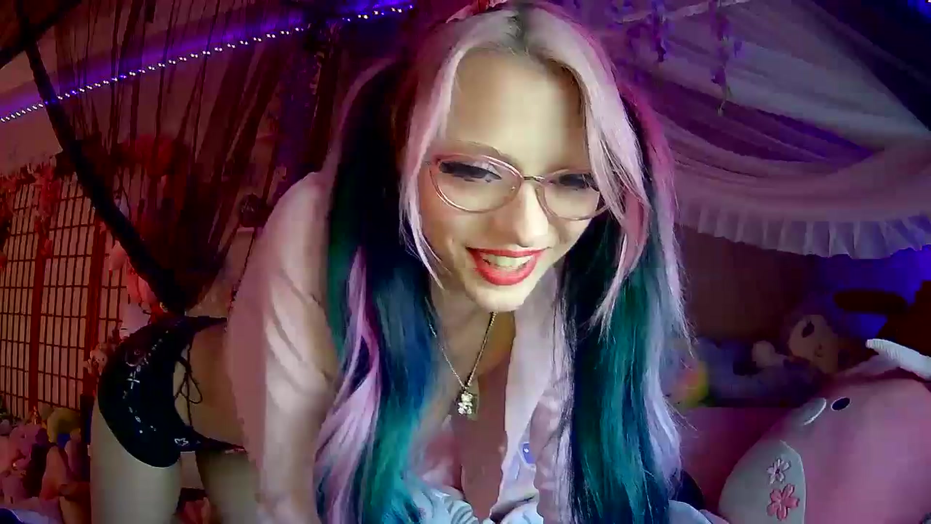 Gallery image thumbnail from ChaosPixie69's myfreecams stream on, 07/26/2025, 02:19 image 14 of 20