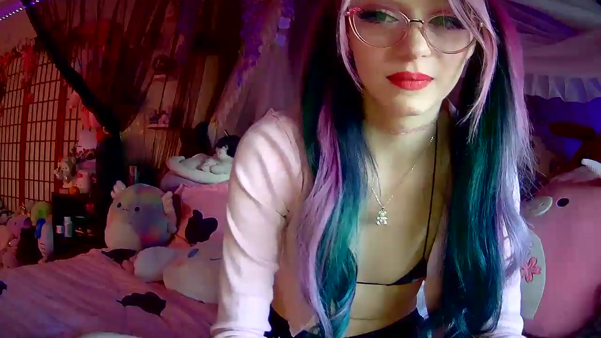Gallery image thumbnail from ChaosPixie69's myfreecams stream on, 07/26/2025, 02:19 image 9 of 20