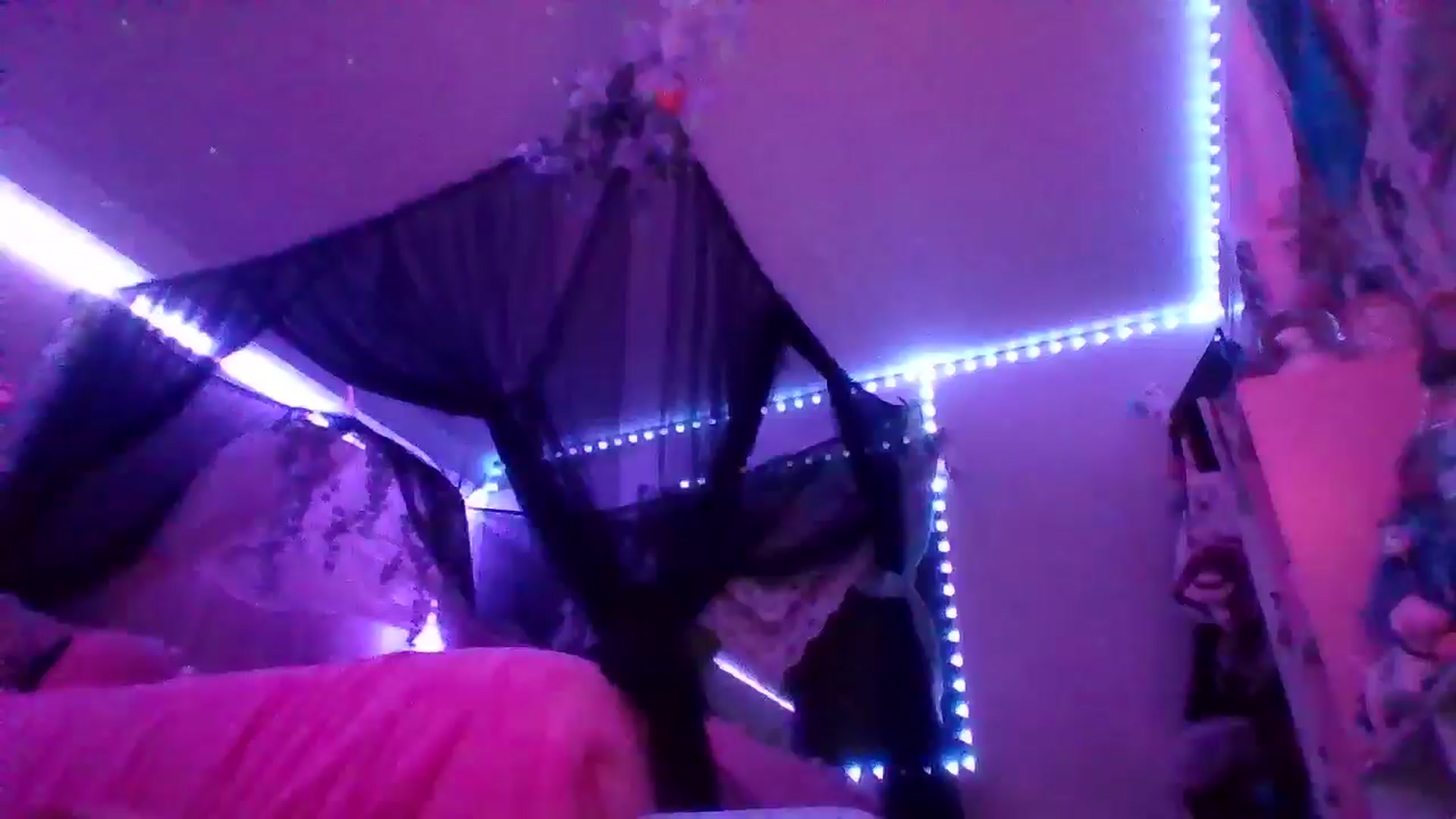 Gallery image thumbnail from ChaosPixie69's myfreecams stream on, 02/25/2026, 11:53 image 12 of 20