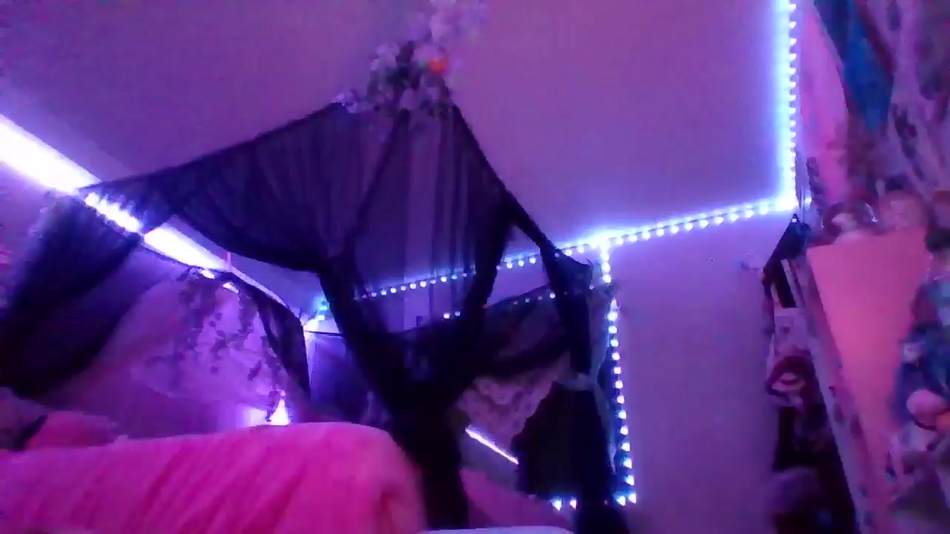 Gallery image thumbnail from ChaosPixie69's myfreecams stream on, 02/25/2026, 11:53 image 6 of 20