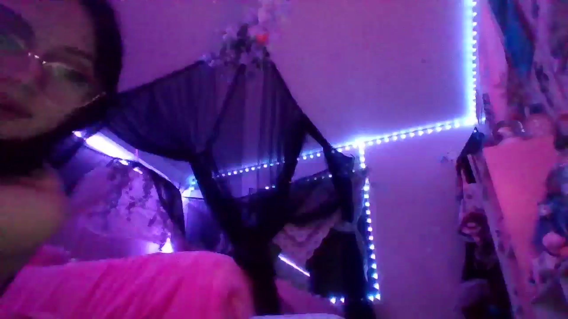 Gallery image thumbnail from ChaosPixie69's myfreecams stream on, 02/25/2026, 11:53 image 20 of 20