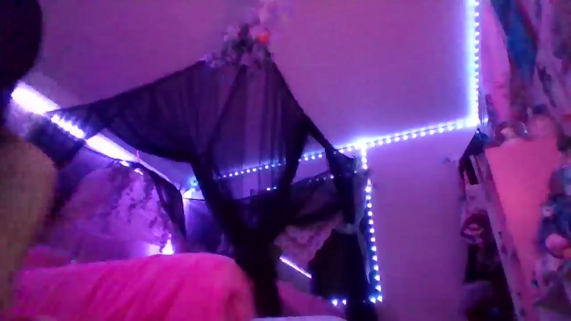 Gallery image thumbnail from ChaosPixie69's myfreecams stream on, 02/25/2026, 11:53 image 18 of 20