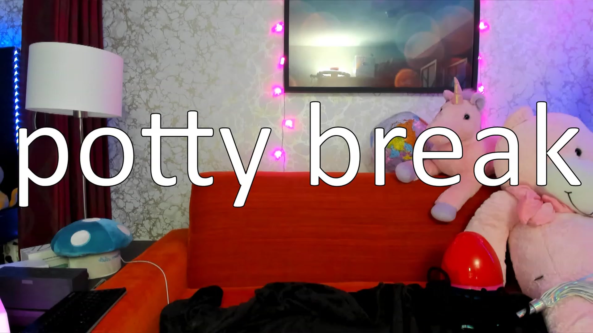 Gallery image thumbnail from CharleeNSFW's myfreecams stream on, 05/05/2023, 04:59 image 18 of 20