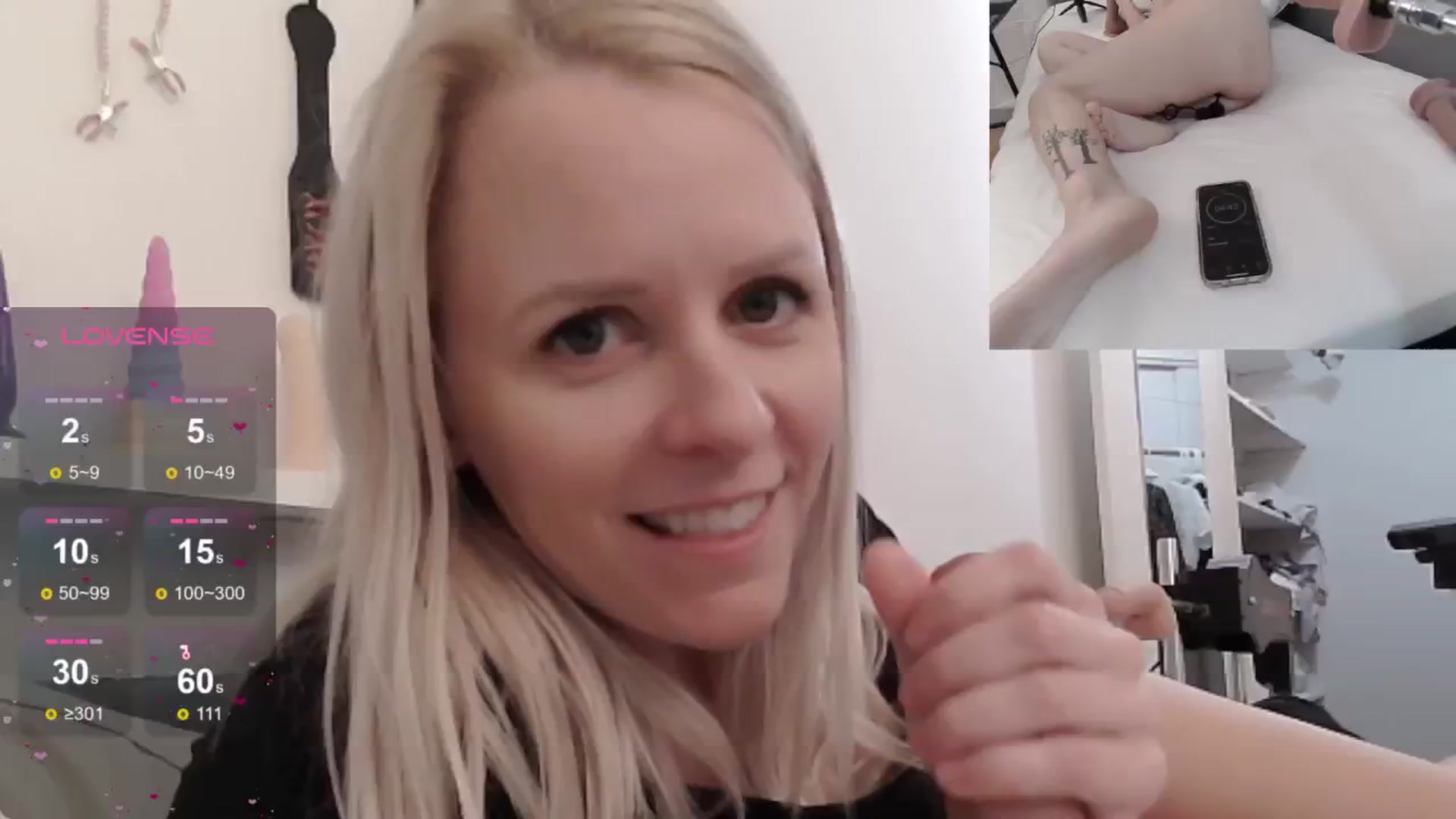 Gallery image thumbnail from Charlee_xoxo's myfreecams stream on, 08/25/2024, 15:32 image 10 of 20