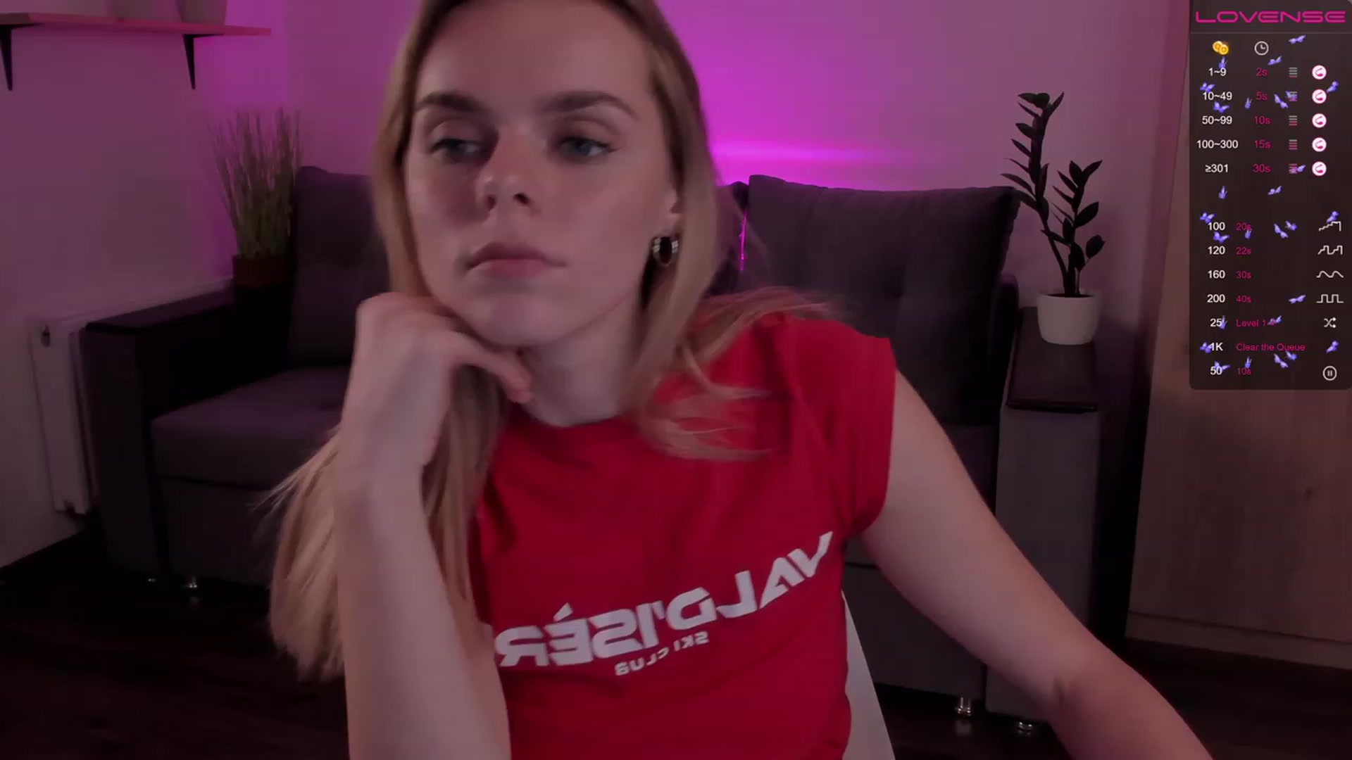 Gallery image thumbnail from CharliXSweet's myfreecams stream on, 11/25/2022, 19:58 image 8 of 20