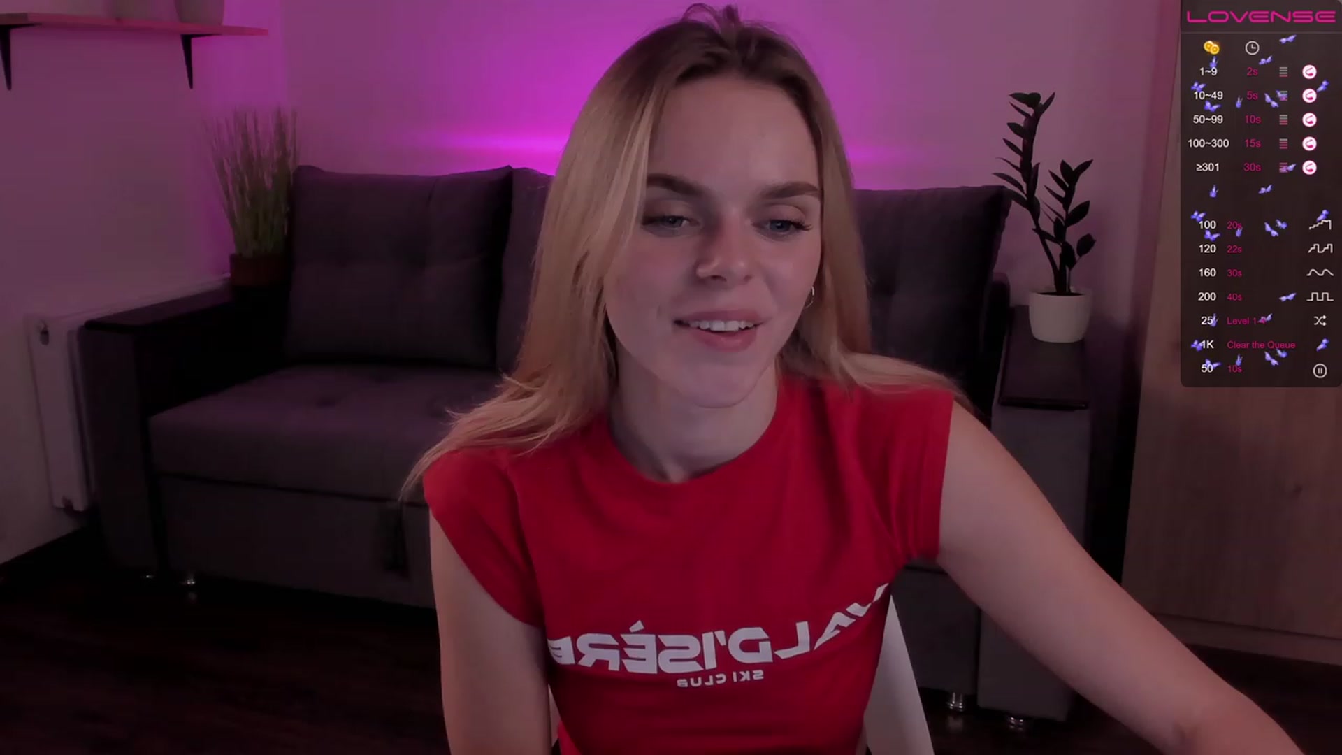 Gallery image thumbnail from CharliXSweet's myfreecams stream on, 11/25/2022, 19:58 image 20 of 20