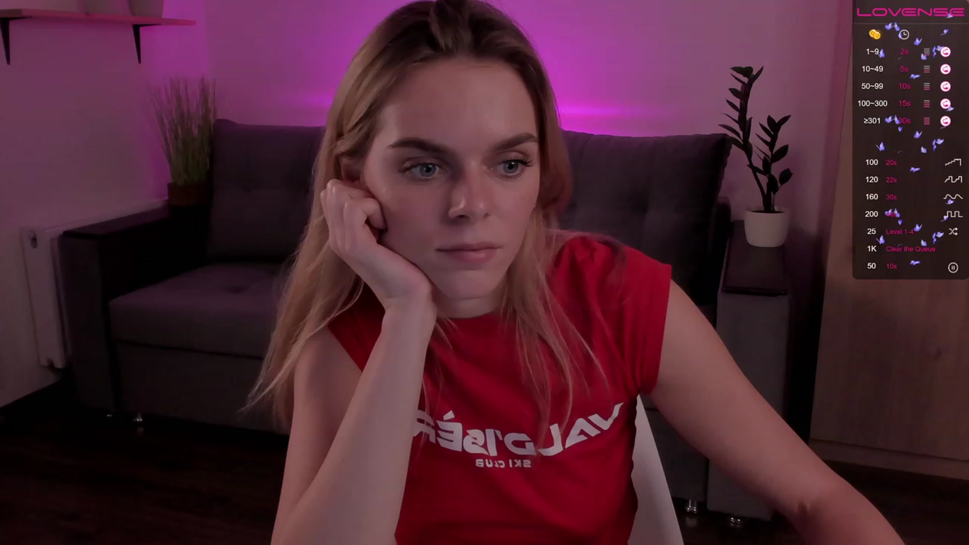 Gallery image thumbnail from CharliXSweet's myfreecams stream on, 11/25/2022, 19:58 image 16 of 20