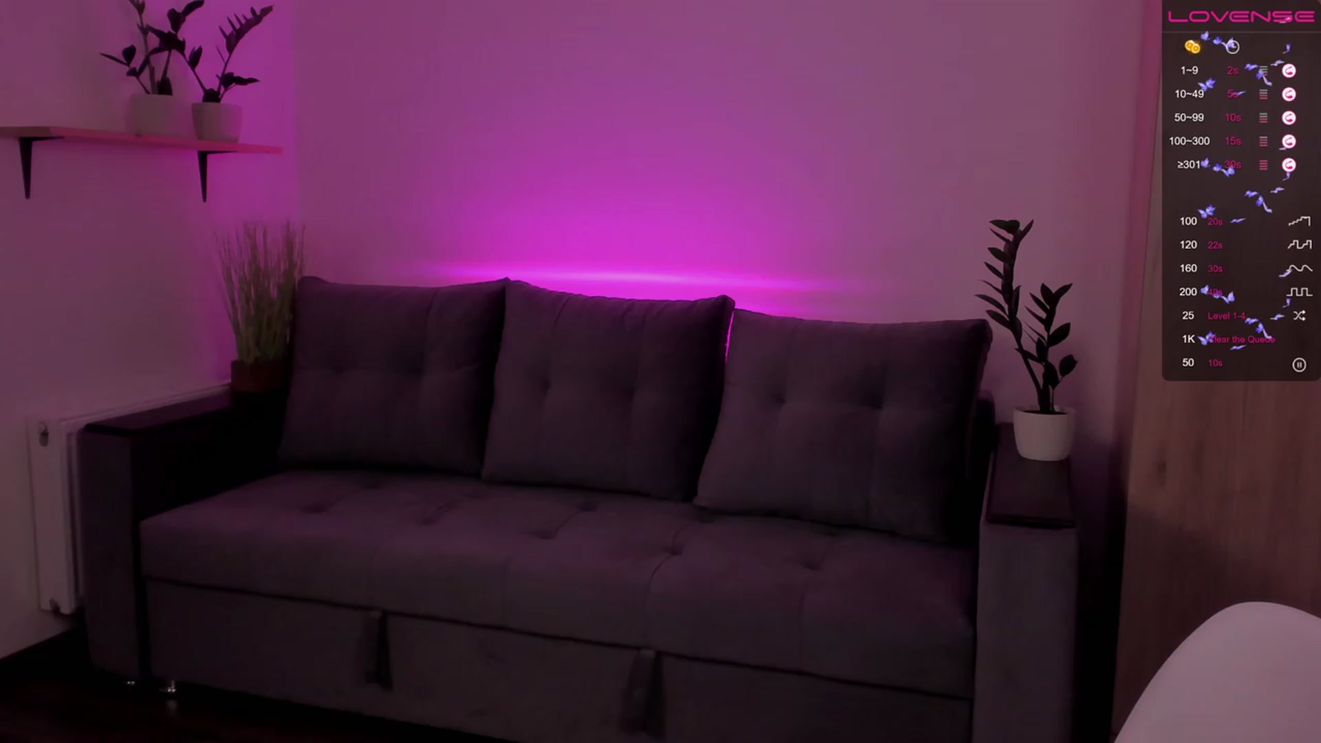 Gallery image thumbnail from CharliXSweet's myfreecams stream on, 11/26/2022, 17:42 image 16 of 20