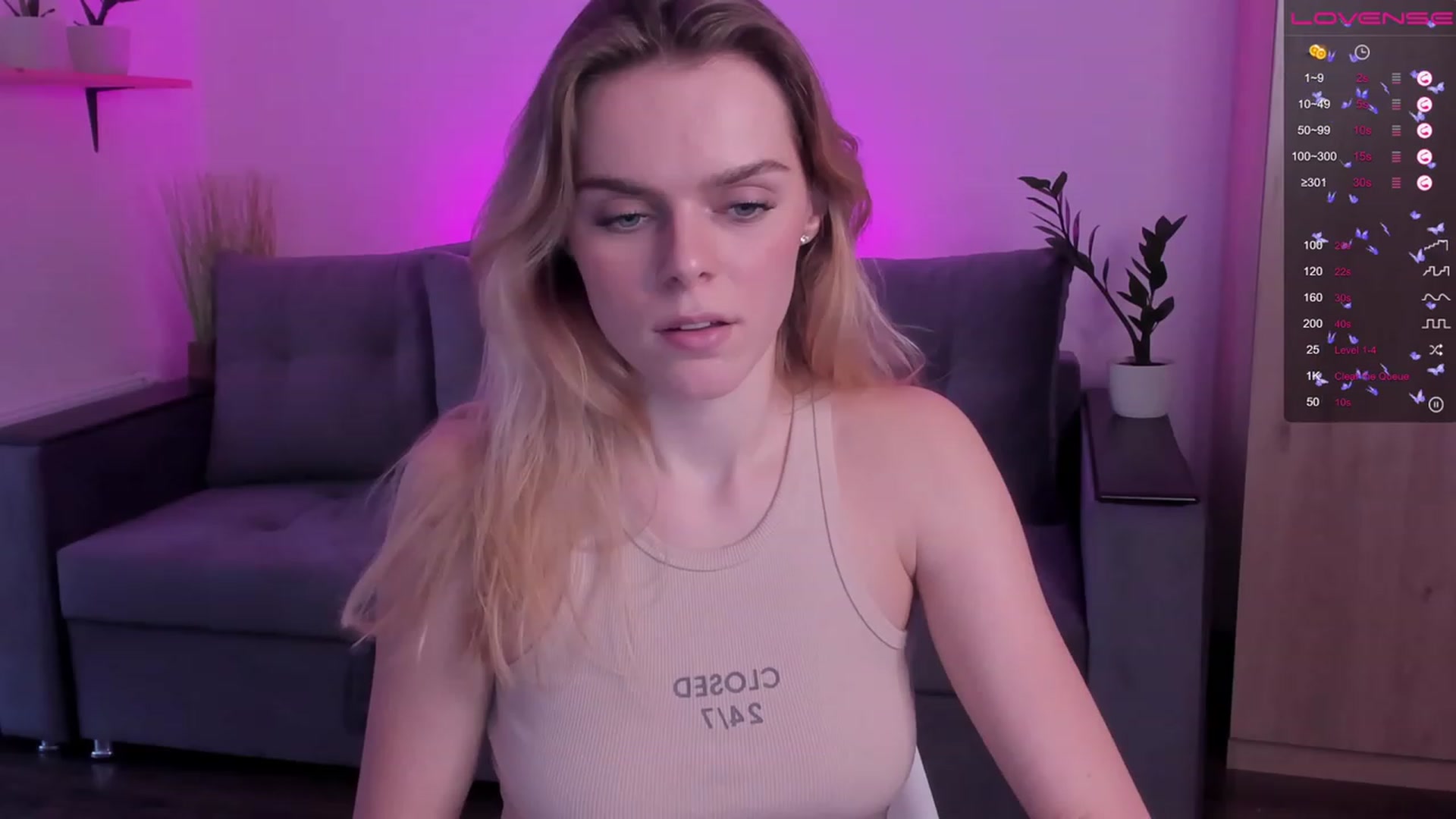 Gallery image thumbnail from CharliXSweet's myfreecams stream on, 02/12/2023, 14:17 image 3 of 20