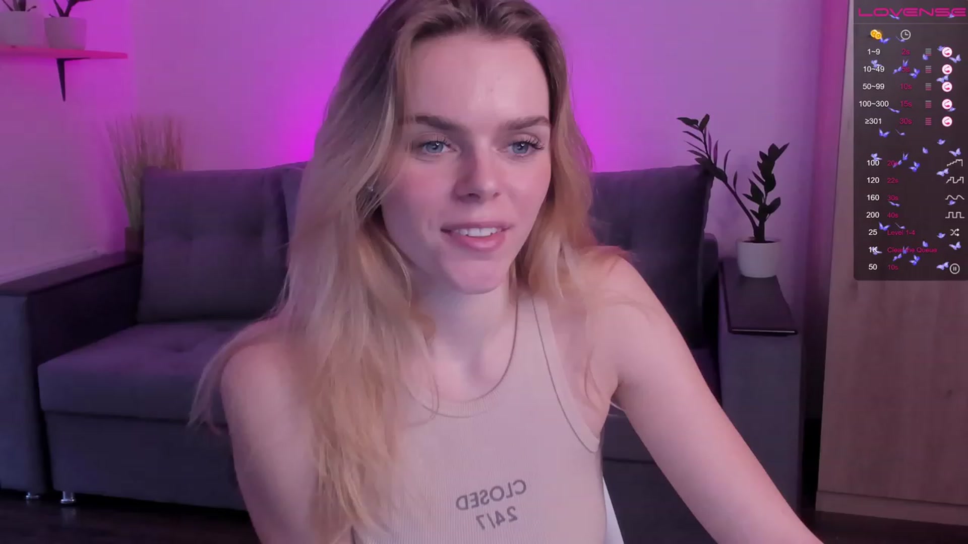 Gallery image thumbnail from CharliXSweet's myfreecams stream on, 02/12/2023, 14:17 image 5 of 20
