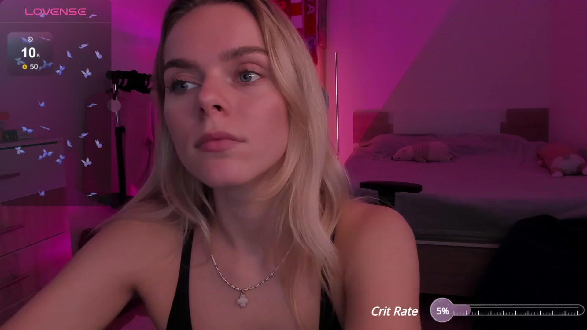 Gallery image thumbnail from CharliXSweet's myfreecams stream on, 10/29/2024, 11:47 image 10 of 20