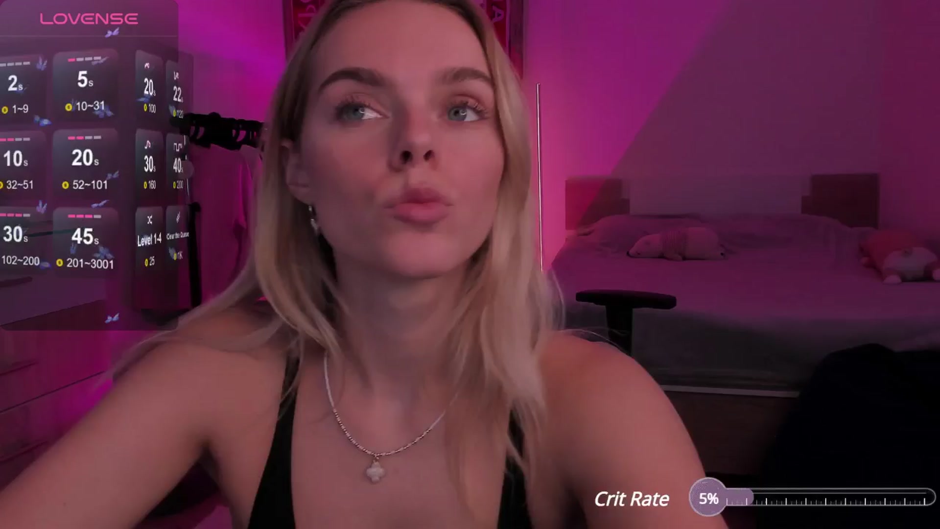 Gallery image thumbnail from CharliXSweet's myfreecams stream on, 10/29/2024, 11:47 image 11 of 20