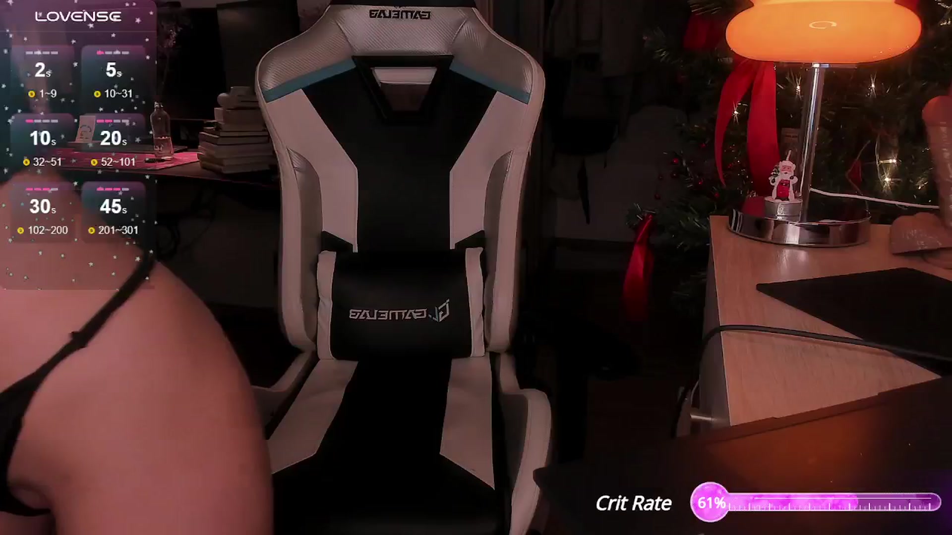 Gallery image thumbnail from CharliXSweet's myfreecams stream on, 12/25/2024, 13:03 image 19 of 20