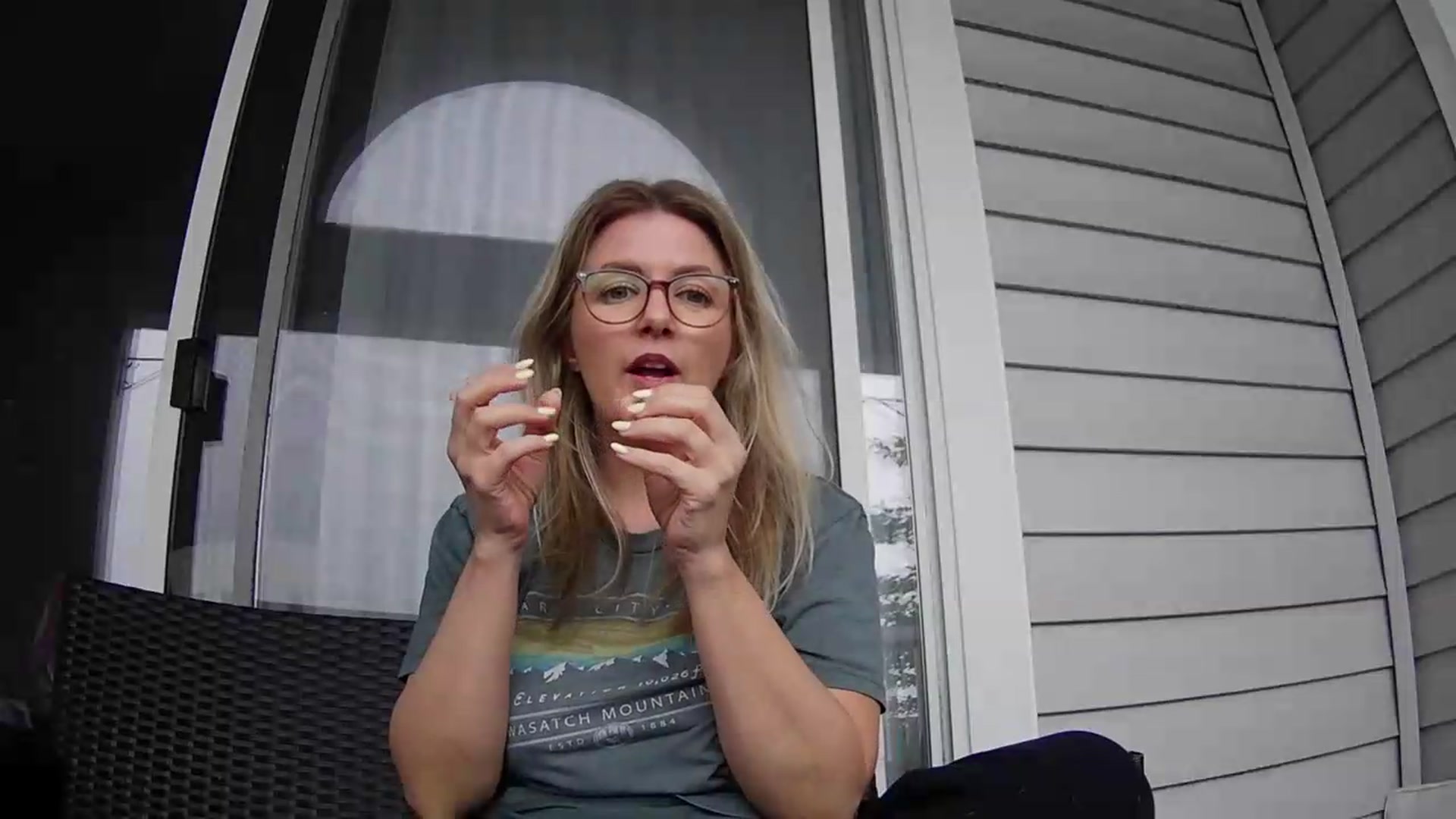 Gallery image thumbnail from Charli_Snow's myfreecams stream on, 05/09/2026, 24:02 image 18 of 20