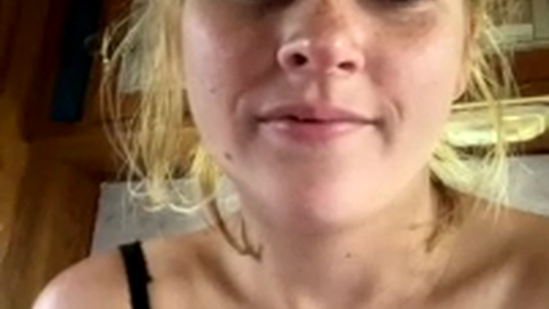 Gallery image thumbnail from Charlie6969_'s myfreecams stream on, 03/15/2023, 16:27 image 2 of 20