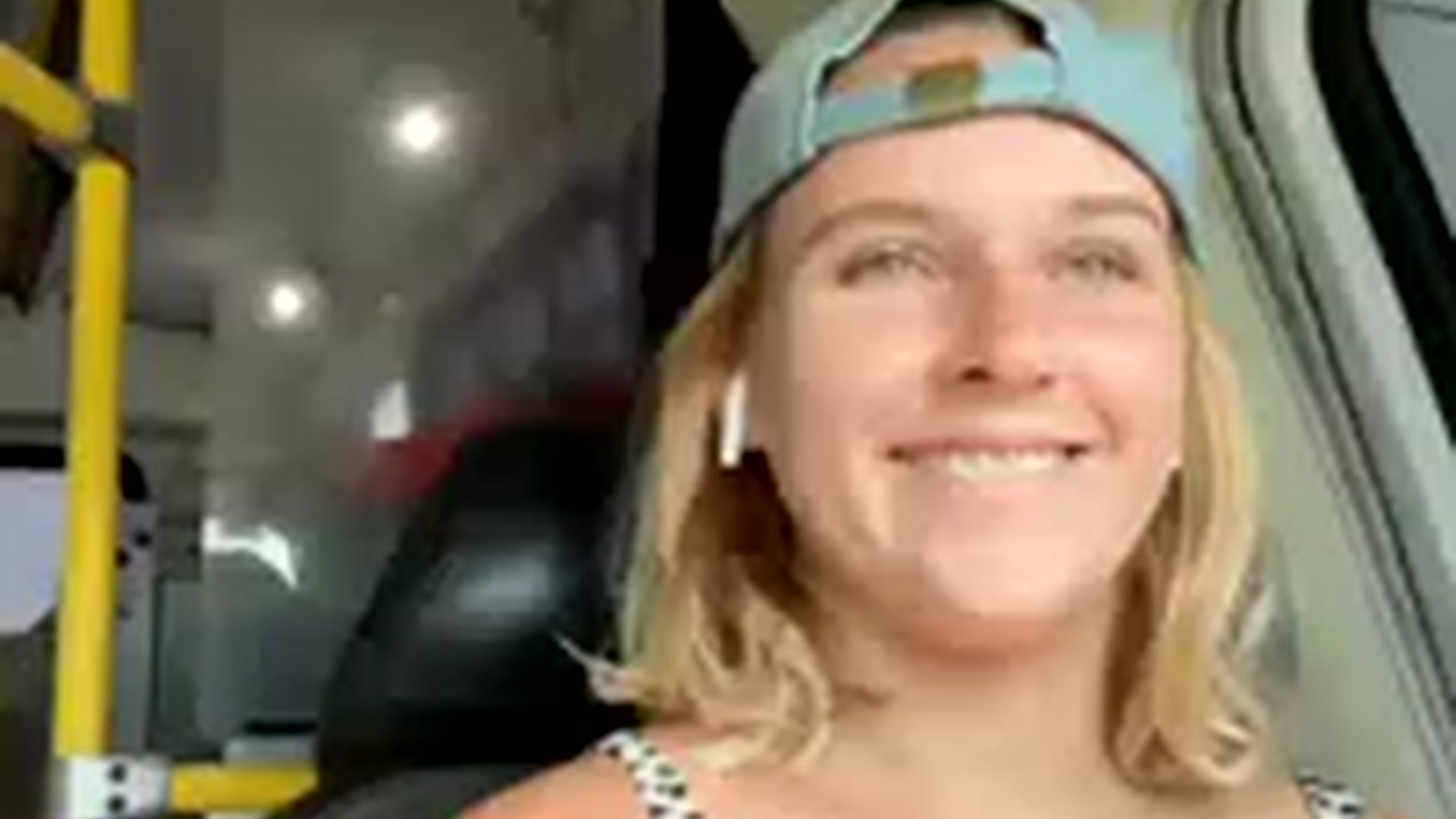 Gallery image thumbnail from Charlie6969_'s myfreecams stream on, 04/08/2023, 14:57 image 18 of 20
