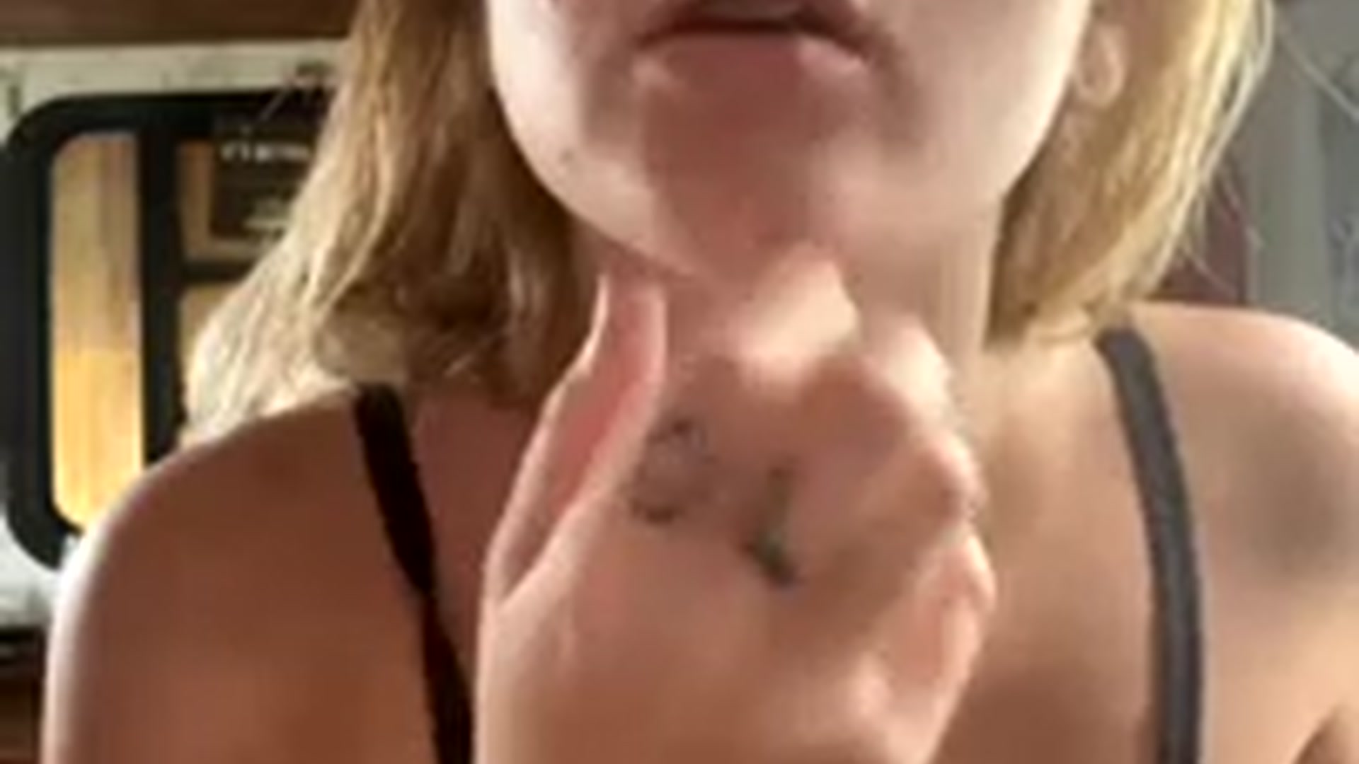 Gallery image thumbnail from Charlie6969_'s myfreecams stream on, 04/27/2023, 14:53 image 20 of 20