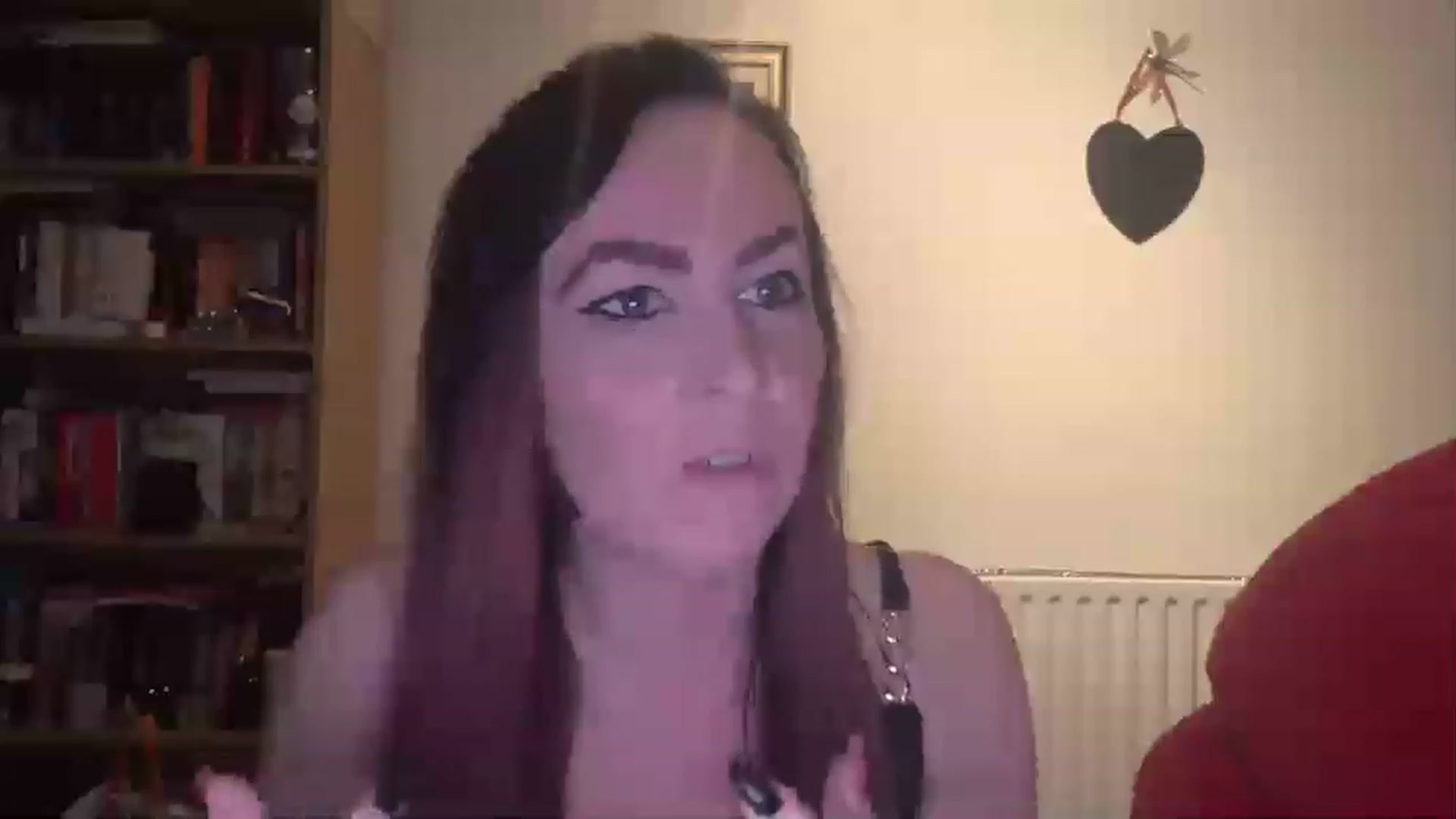 Gallery image thumbnail from CharlieAnne's myfreecams stream on, 03/29/2023, 20:21 image 11 of 20
