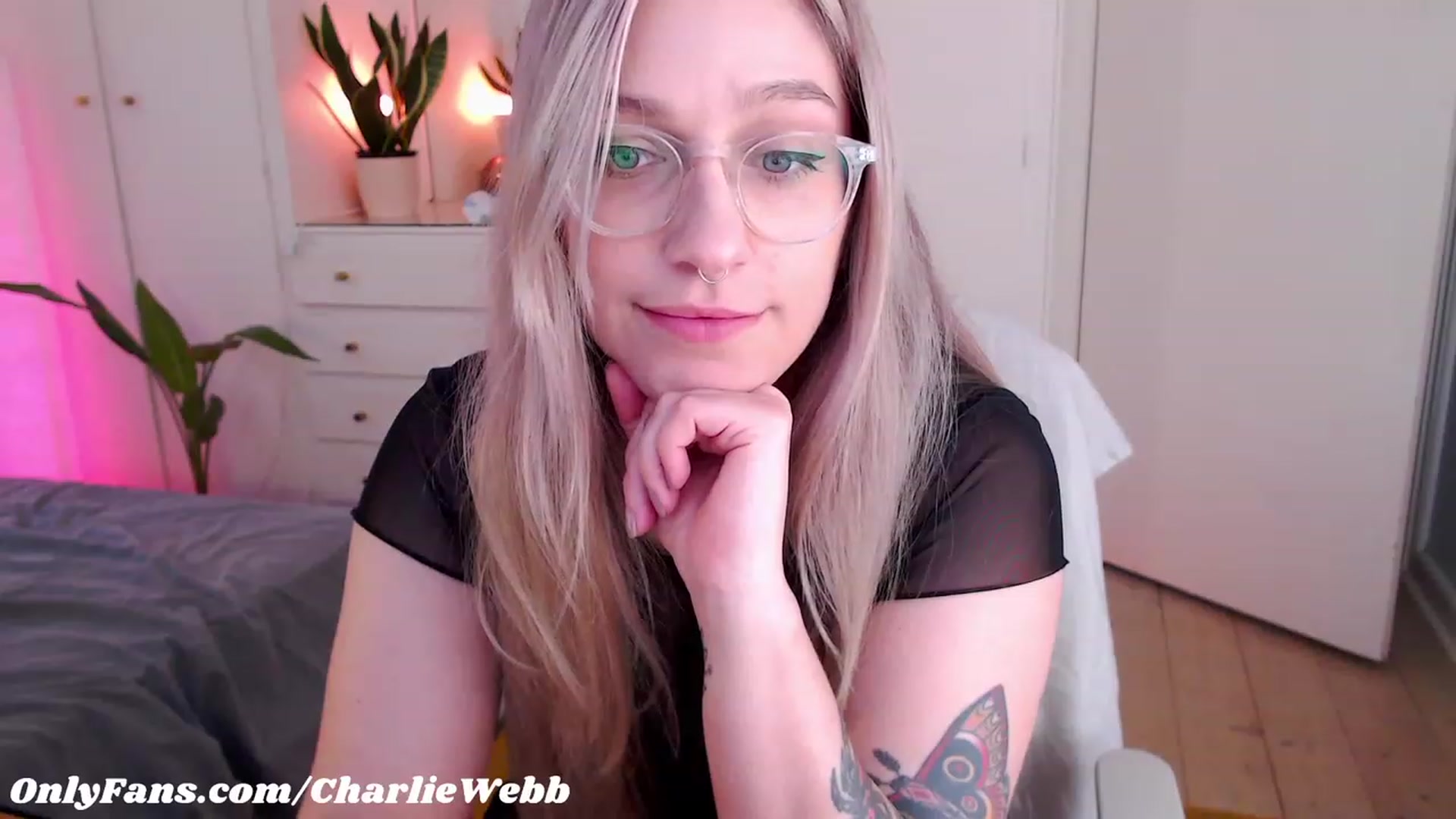 Gallery image thumbnail from CharlieWebb's myfreecams stream on, 05/31/2023, 06:09 image 13 of 20