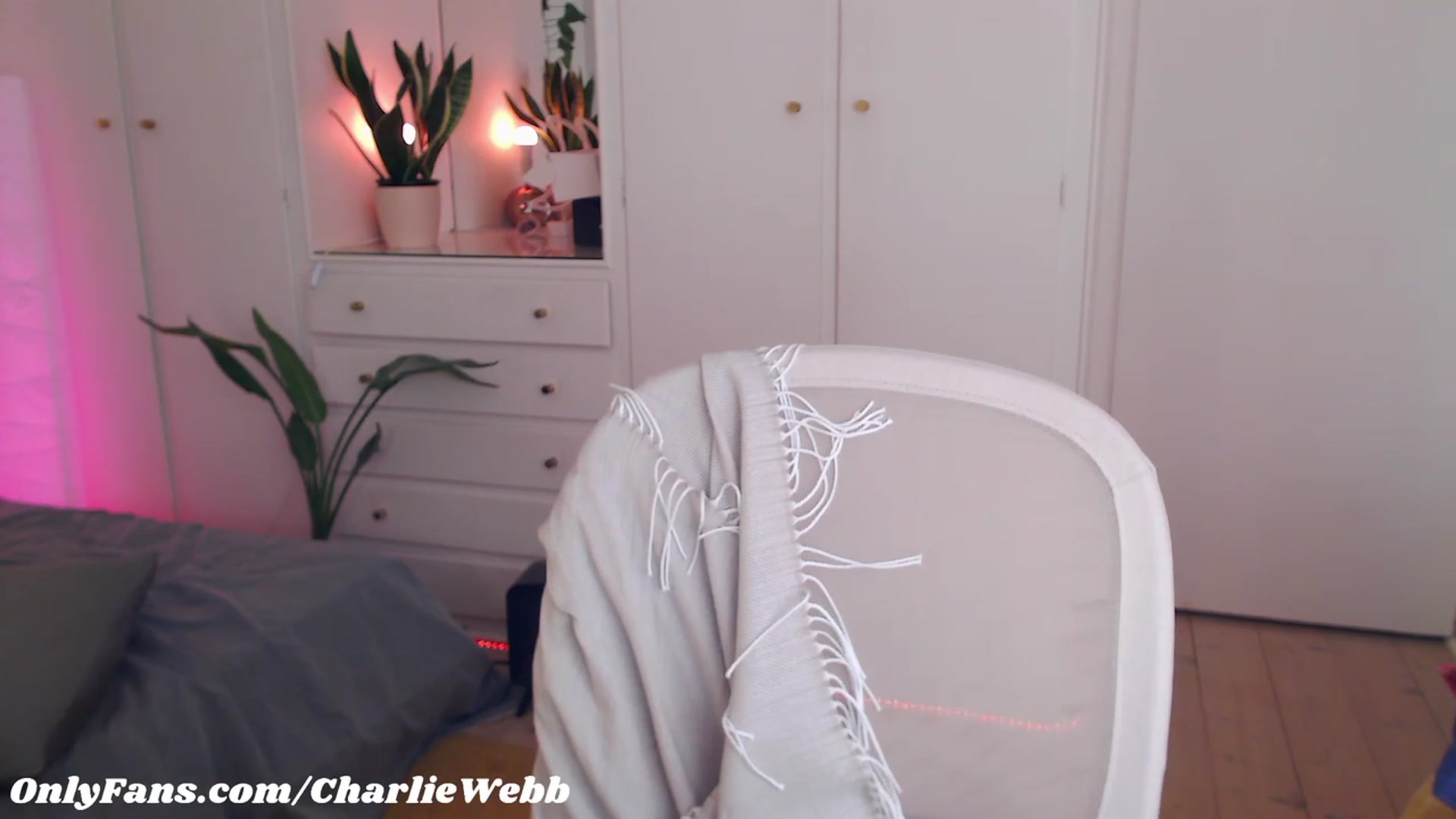 Gallery image thumbnail from CharlieWebb's myfreecams stream on, 06/08/2023, 10:41 image 7 of 20