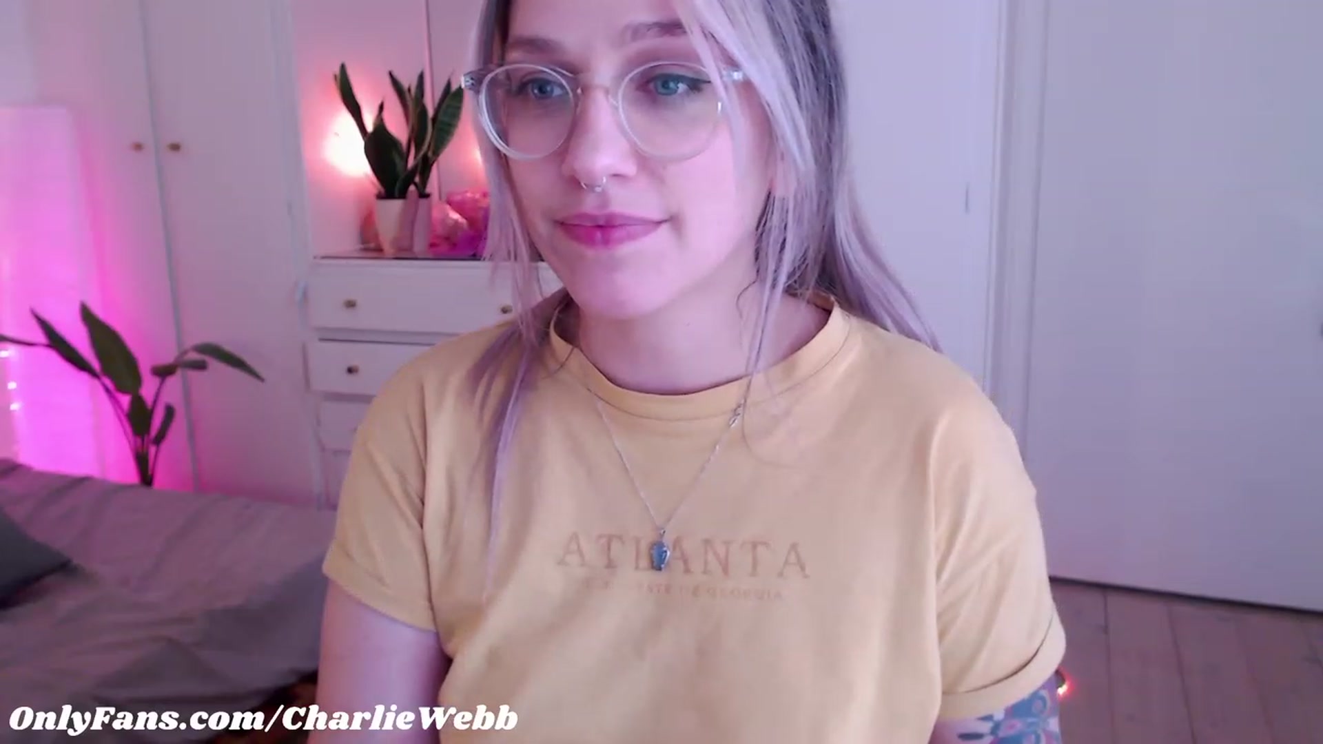 Gallery image thumbnail from CharlieWebb's myfreecams stream on, 07/05/2023, 10:29 image 20 of 20