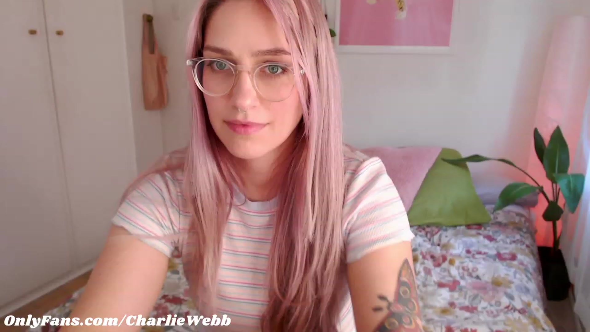 Gallery image thumbnail from CharlieWebb's myfreecams stream on, 08/24/2023, 07:01 image 17 of 20