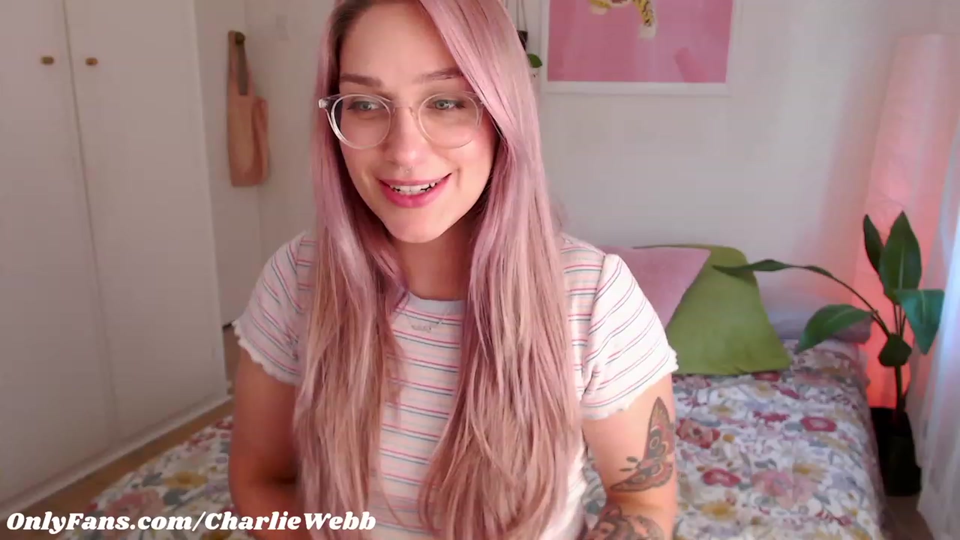 Gallery image thumbnail from CharlieWebb's myfreecams stream on, 08/24/2023, 08:32 image 3 of 20