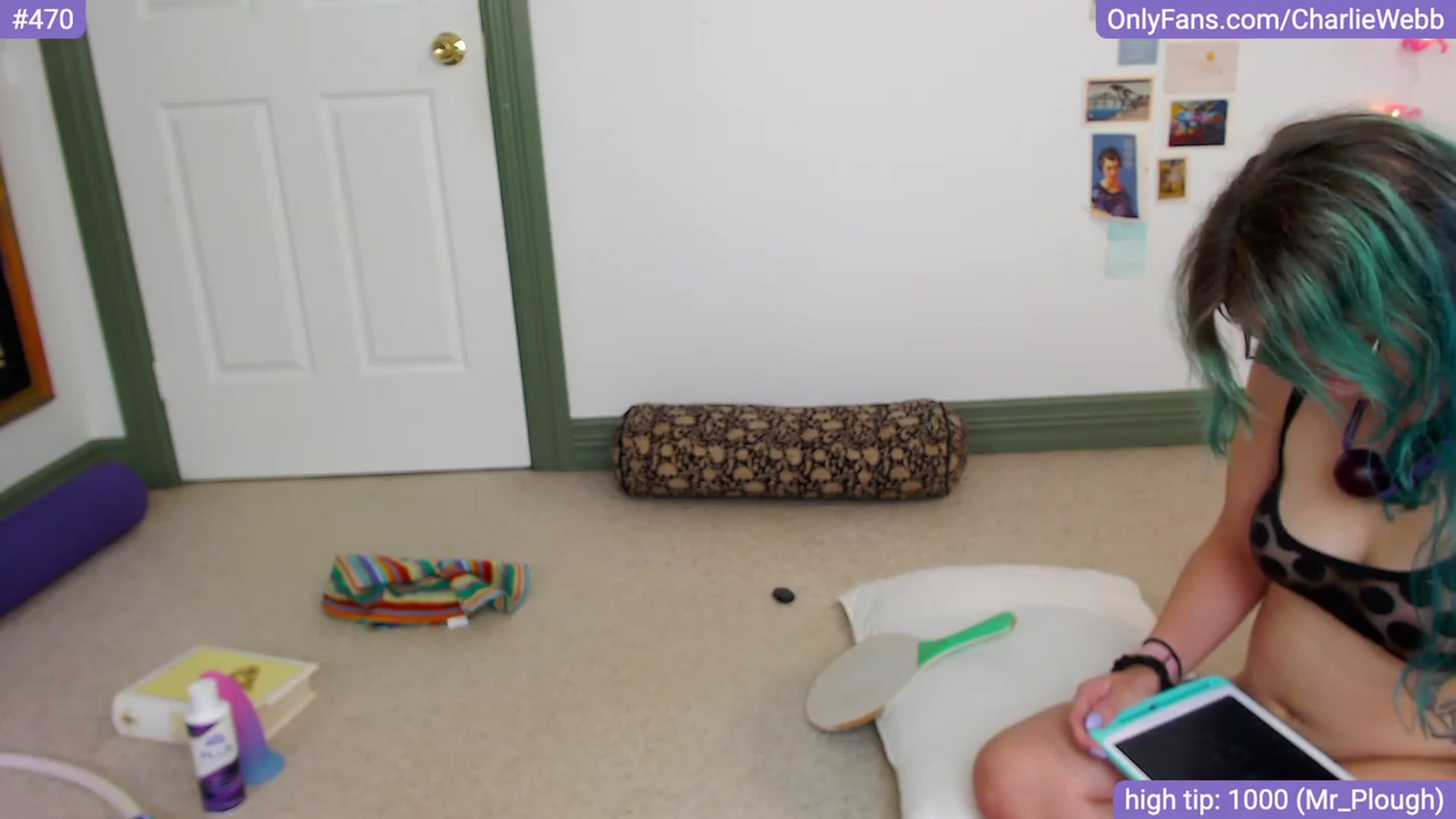 Gallery image thumbnail from CharlieWebb's myfreecams stream on, 09/17/2023, 07:08 image 4 of 20