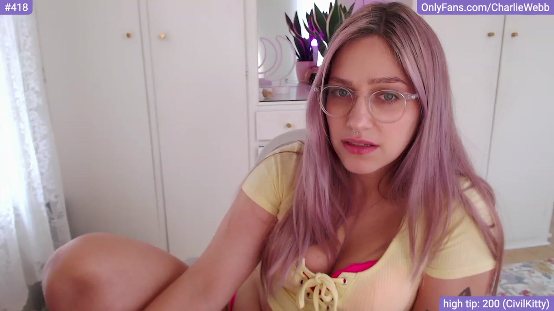 Gallery image thumbnail from CharlieWebb's myfreecams stream on, 09/18/2023, 03:46 image 8 of 20
