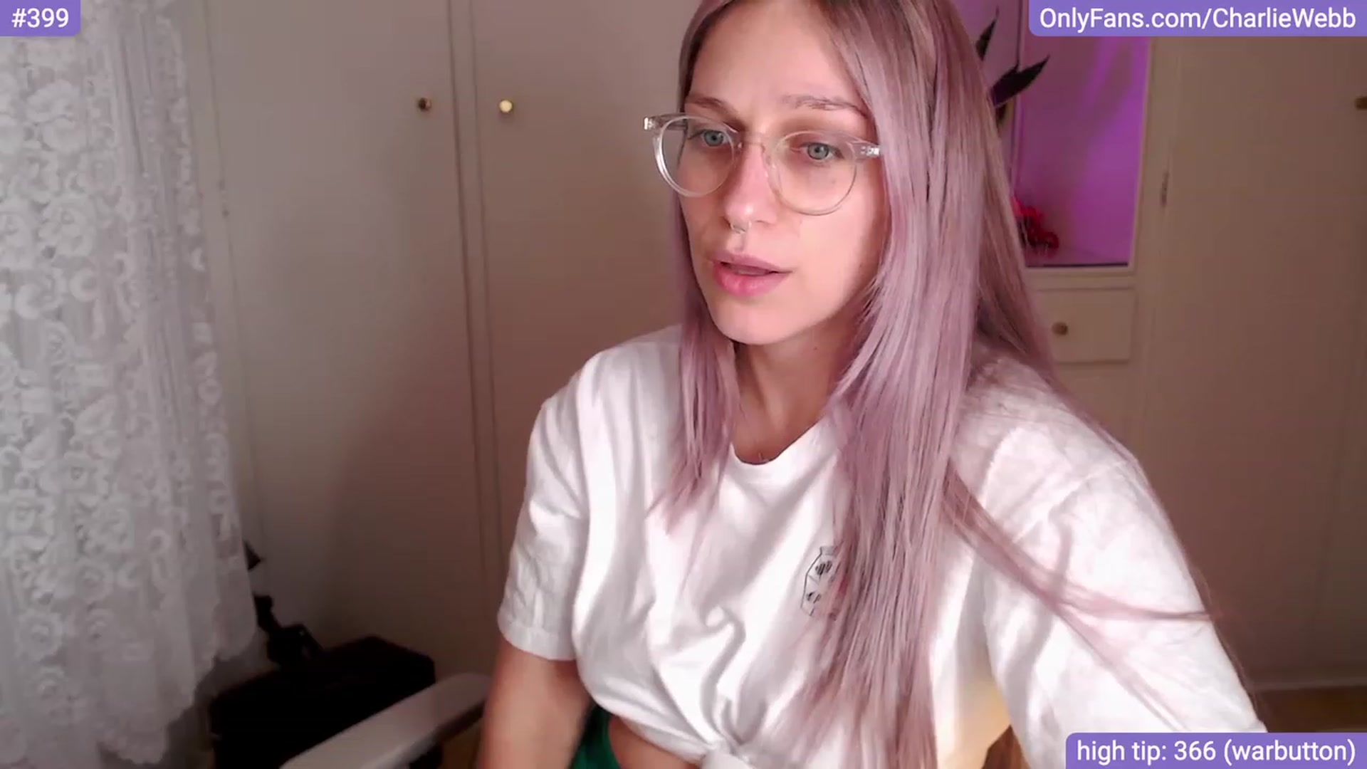 Gallery image thumbnail from CharlieWebb's myfreecams stream on, 09/19/2023, 12:31 image 15 of 20