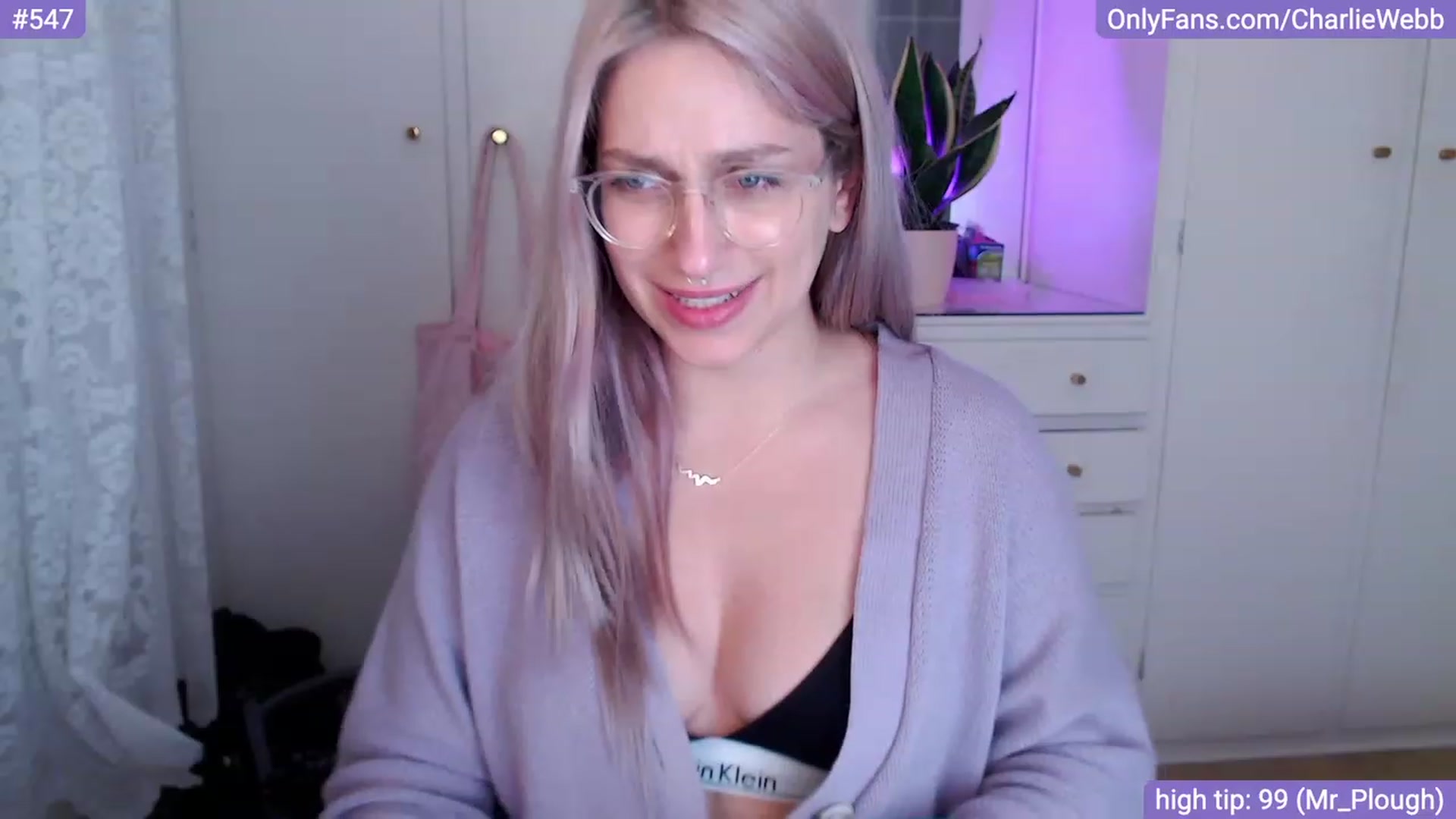 Gallery image thumbnail from CharlieWebb's myfreecams stream on, 09/28/2023, 12:01 image 6 of 20