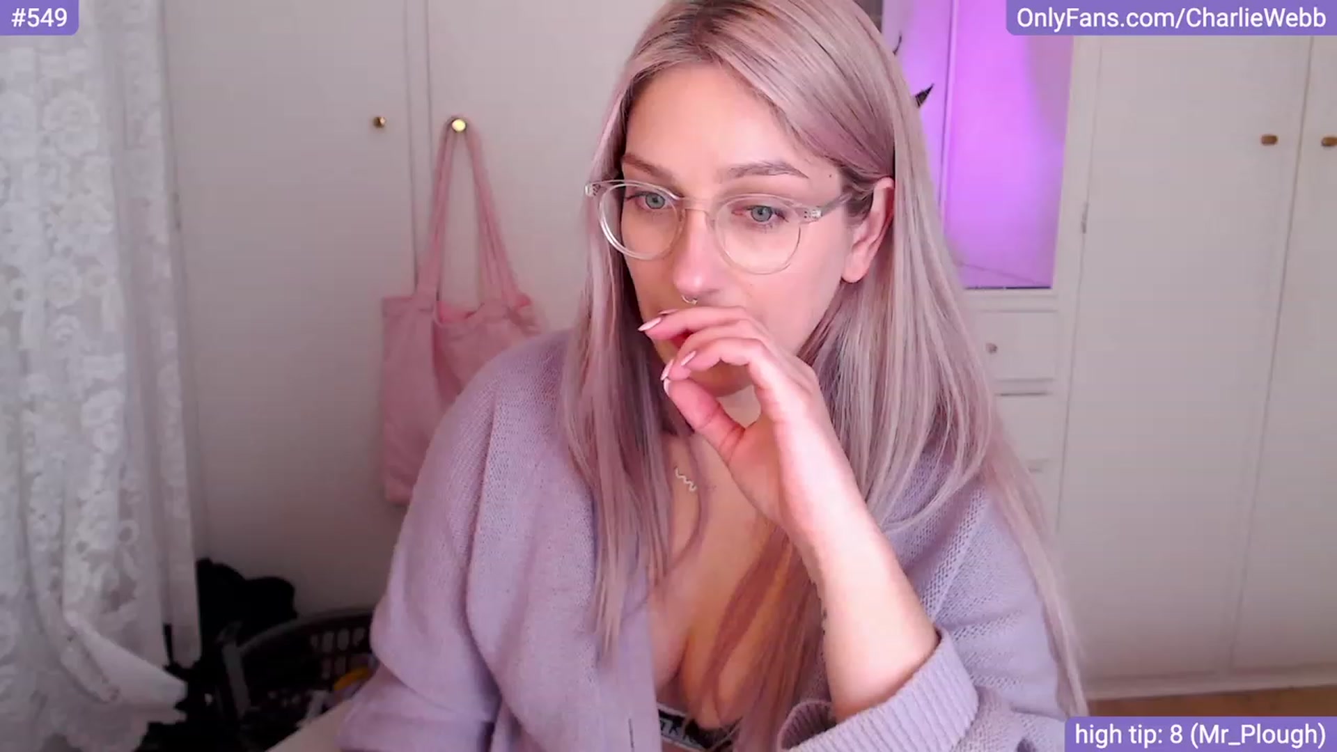 Gallery image thumbnail from CharlieWebb's myfreecams stream on, 09/28/2023, 12:01 image 3 of 20