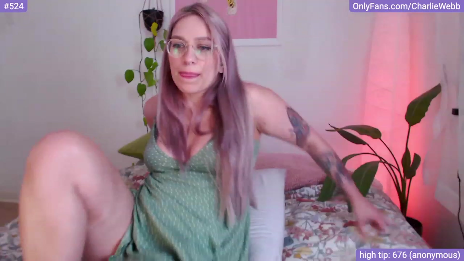 Gallery image thumbnail from CharlieWebb's myfreecams stream on, 09/30/2023, 13:16 image 3 of 20
