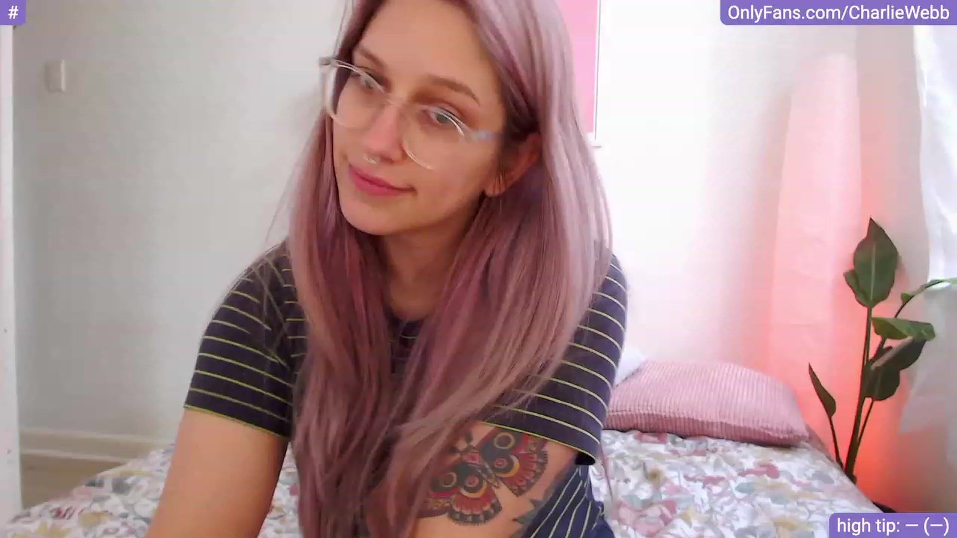 Gallery image thumbnail from CharlieWebb's myfreecams stream on, 10/02/2023, 01:51 image 2 of 20