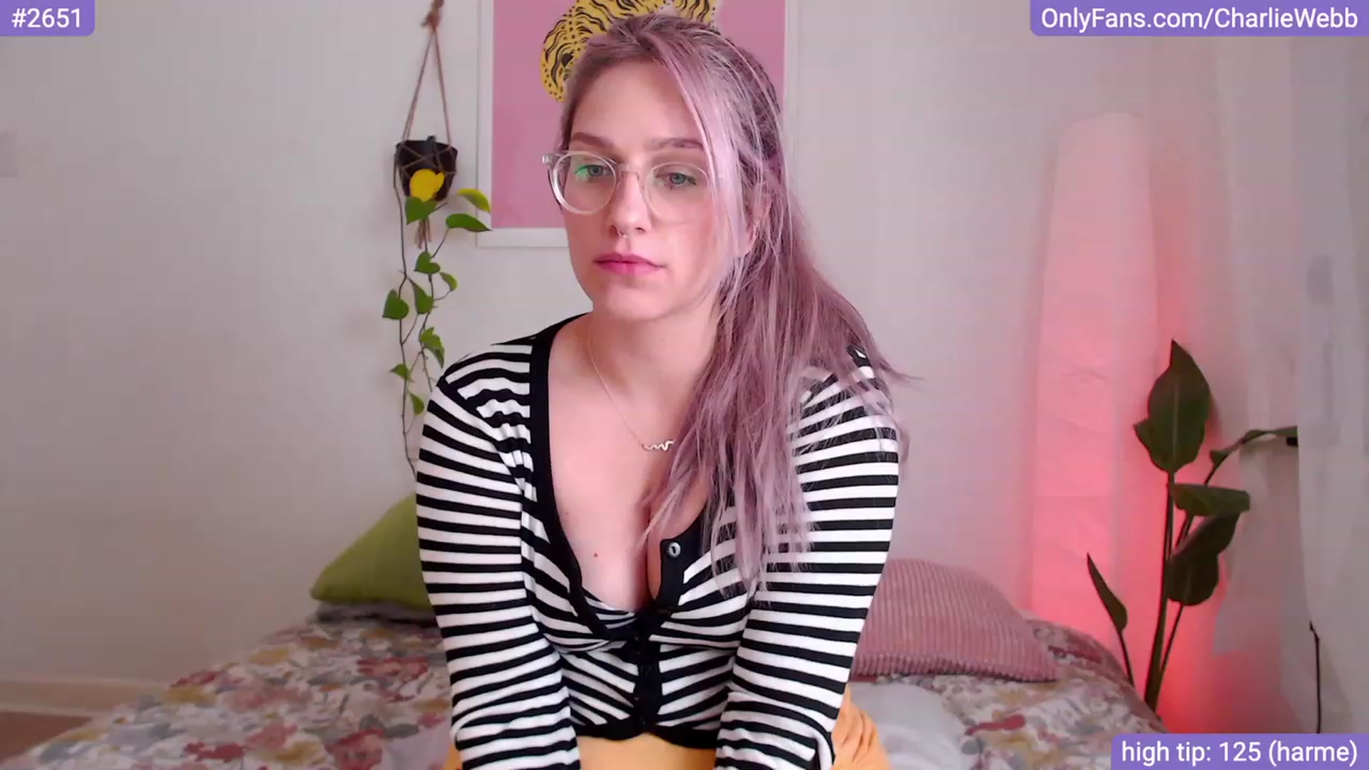 Gallery image thumbnail from CharlieWebb's myfreecams stream on, 10/03/2023, 10:37 image 6 of 20