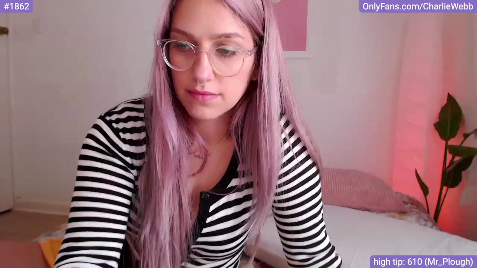 Gallery image thumbnail from CharlieWebb's myfreecams stream on, 10/03/2023, 12:58 image 7 of 20