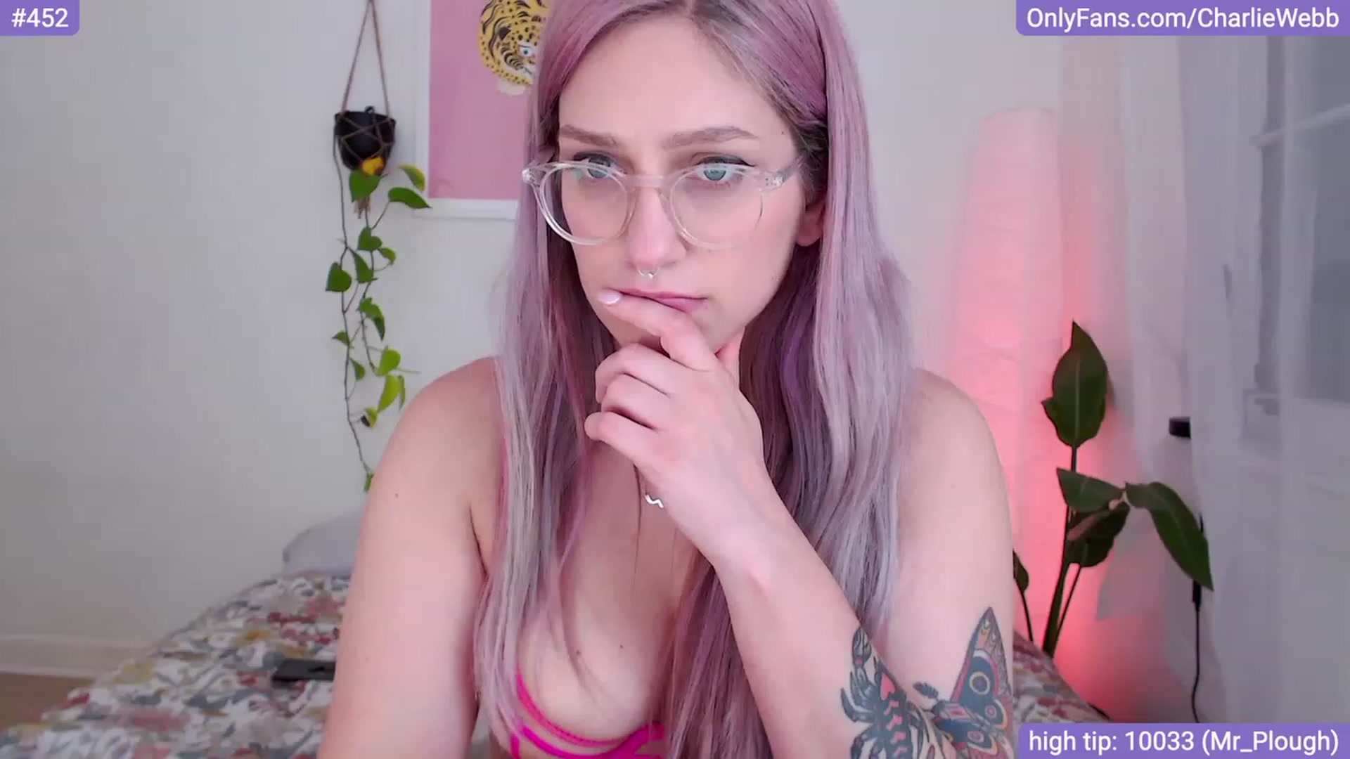 Gallery image thumbnail from CharlieWebb's myfreecams stream on, 10/12/2023, 11:45 image 16 of 20