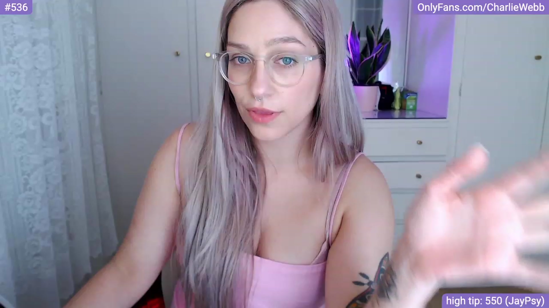 Gallery image thumbnail from CharlieWebb's myfreecams stream on, 10/17/2023, 13:07 image 5 of 20