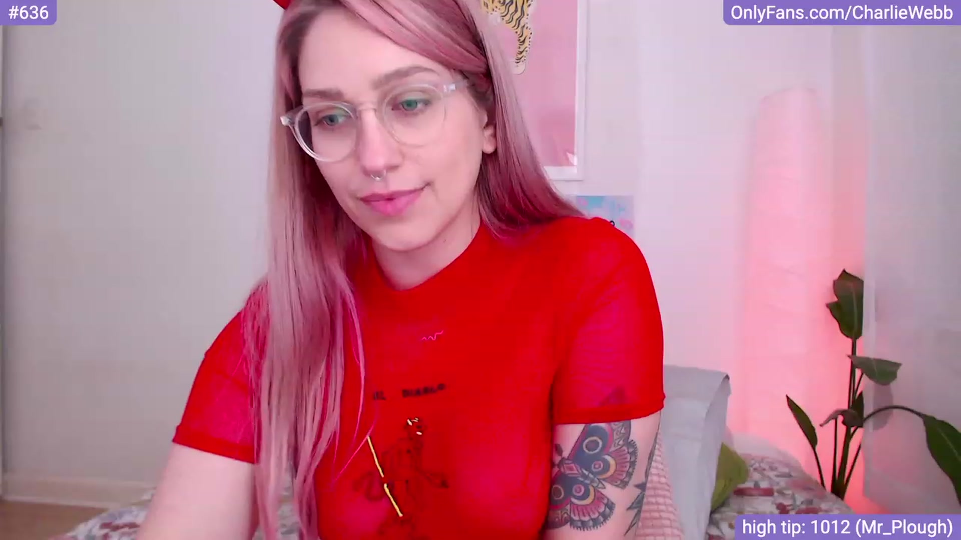 Gallery image thumbnail from CharlieWebb's myfreecams stream on, 10/29/2023, 14:30 image 18 of 20