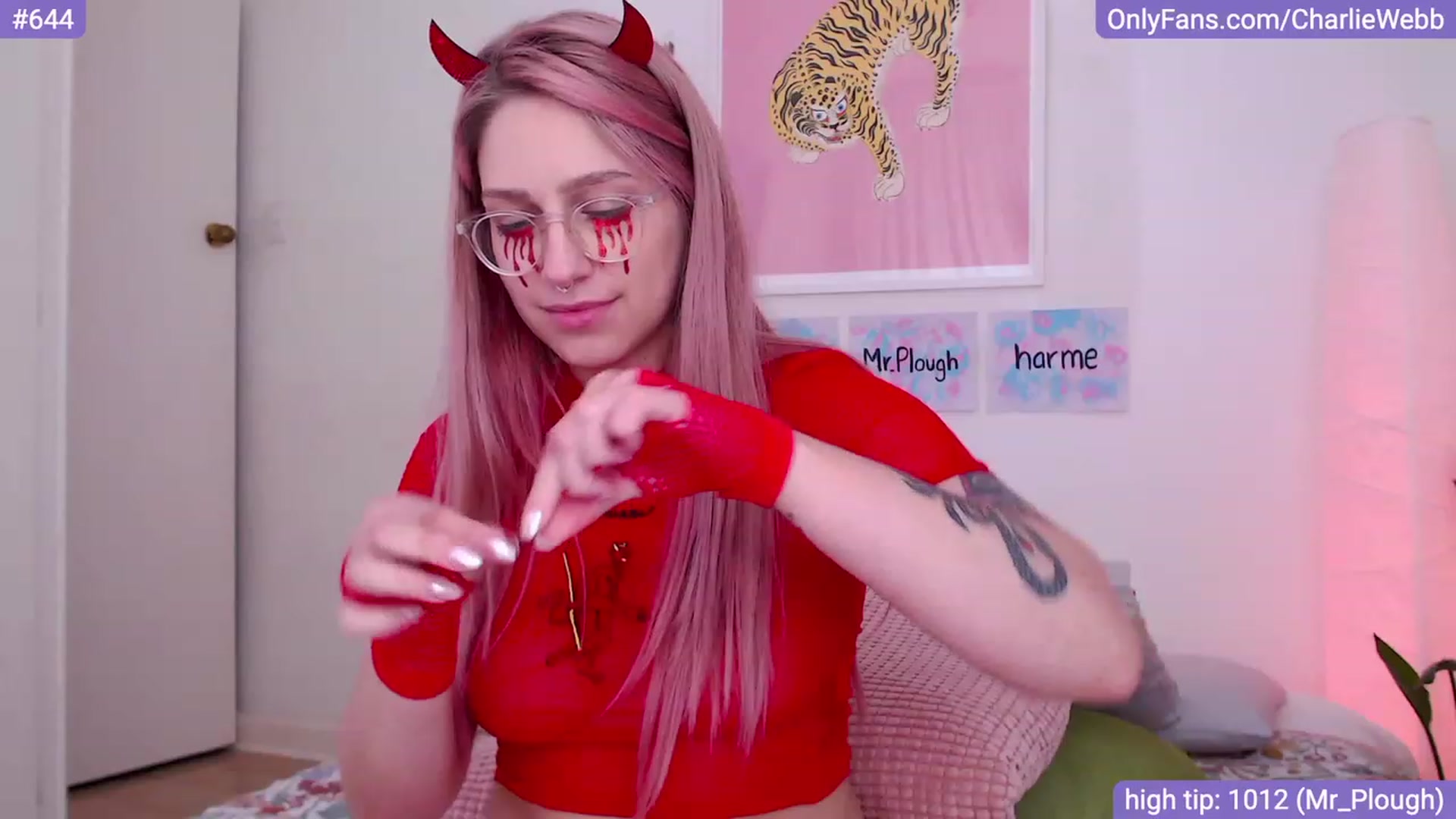 Gallery image thumbnail from CharlieWebb's myfreecams stream on, 10/29/2023, 14:30 image 9 of 20