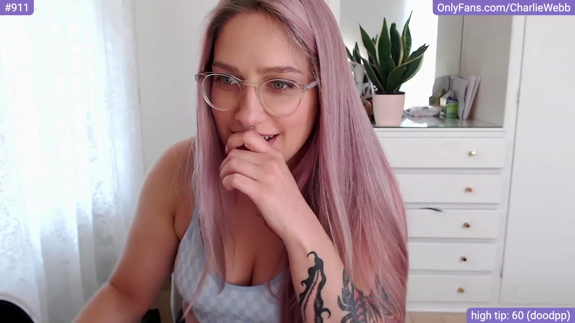 Gallery image thumbnail from CharlieWebb's myfreecams stream on, 11/20/2023, 03:55 image 17 of 20
