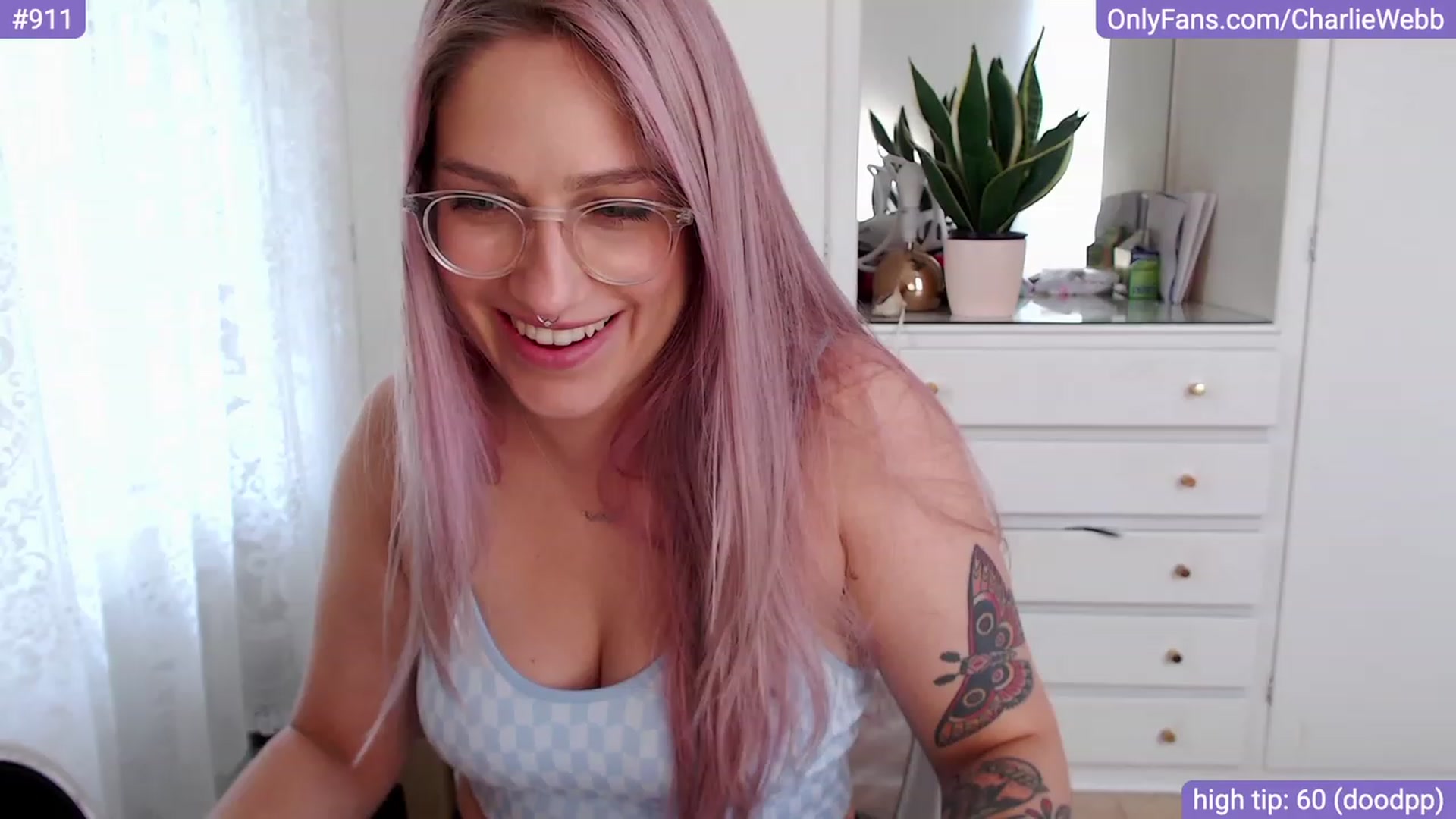 Gallery image thumbnail from CharlieWebb's myfreecams stream on, 11/20/2023, 03:55 image 15 of 20