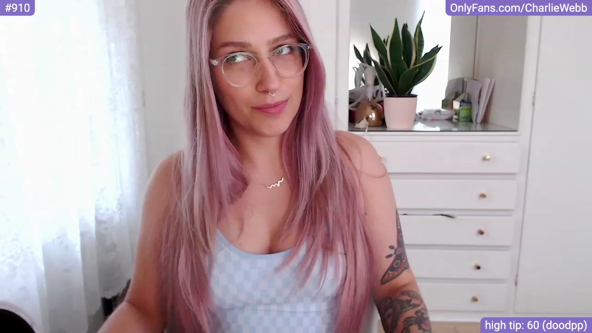 Gallery image thumbnail from CharlieWebb's myfreecams stream on, 11/20/2023, 03:55 image 3 of 20