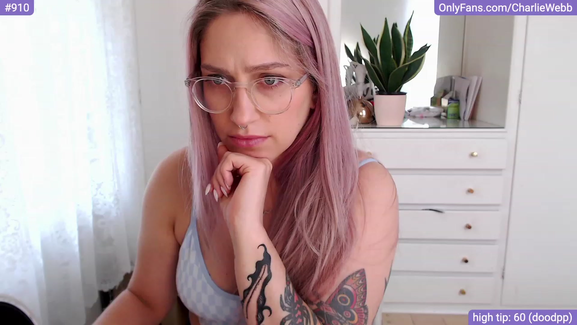 Gallery image thumbnail from CharlieWebb's myfreecams stream on, 11/20/2023, 03:55 image 11 of 20