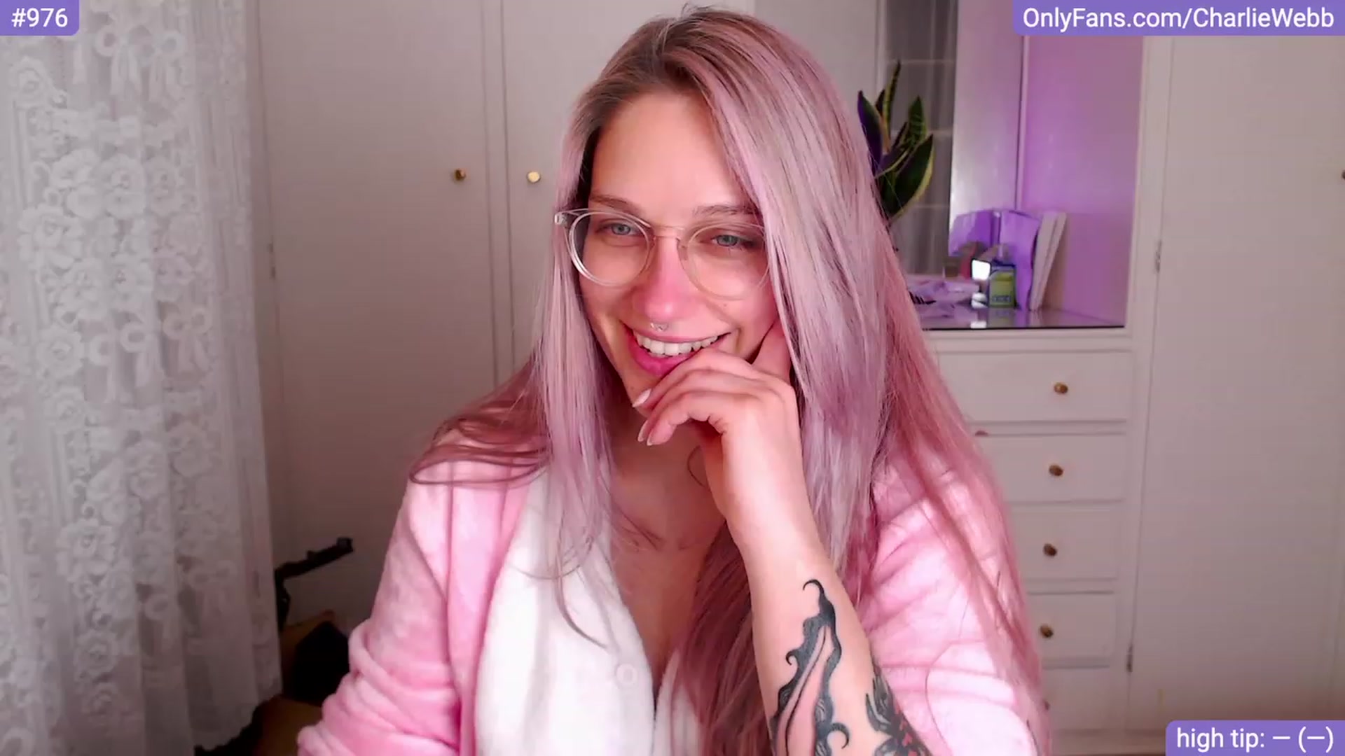 Gallery image thumbnail from CharlieWebb's myfreecams stream on, 11/21/2023, 12:42 image 3 of 20