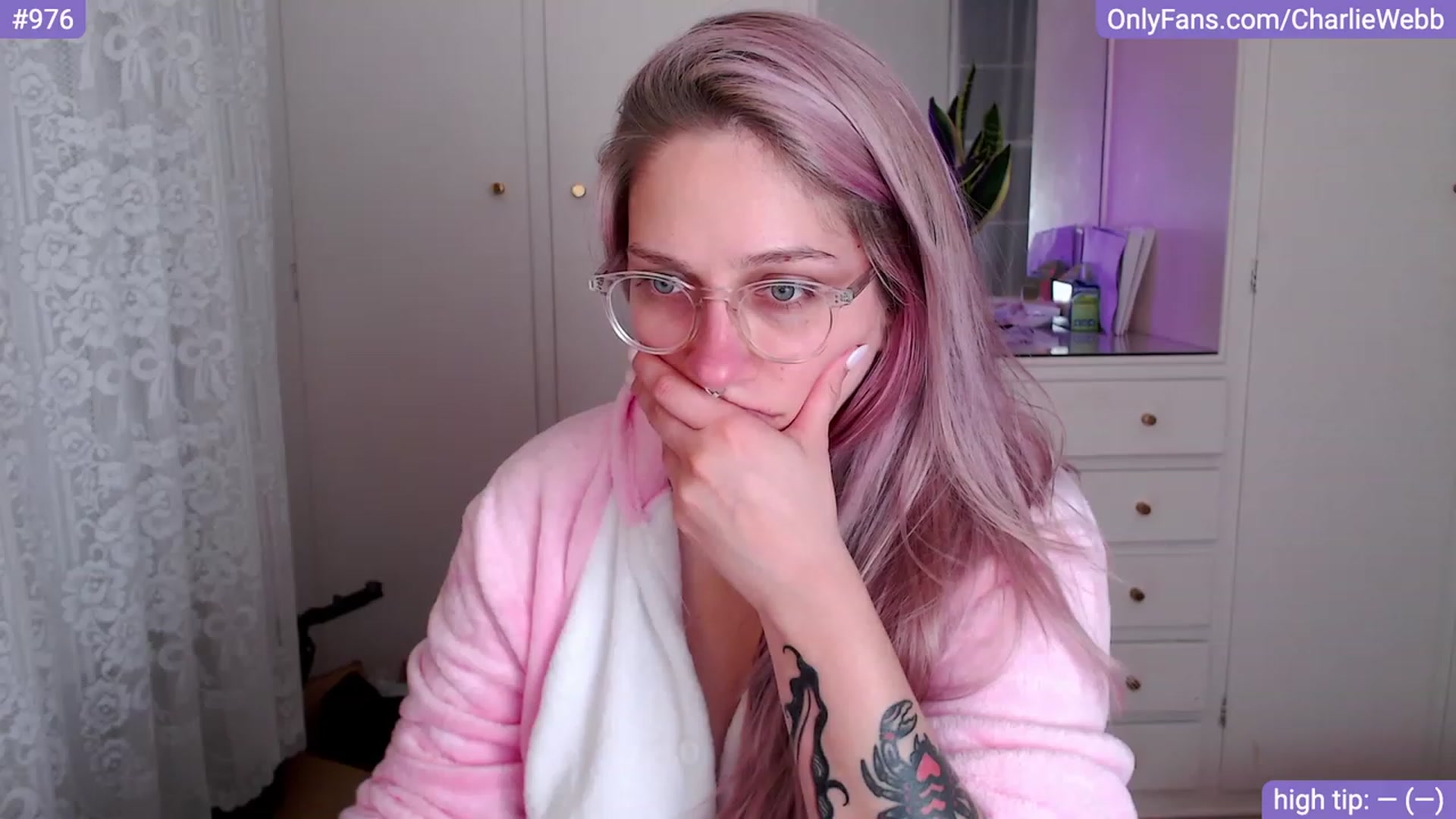 Gallery image thumbnail from CharlieWebb's myfreecams stream on, 11/21/2023, 12:42 image 1 of 20