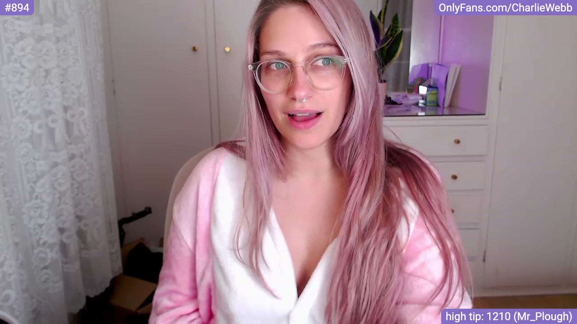 Gallery image thumbnail from CharlieWebb's myfreecams stream on, 11/21/2023, 12:42 image 20 of 20