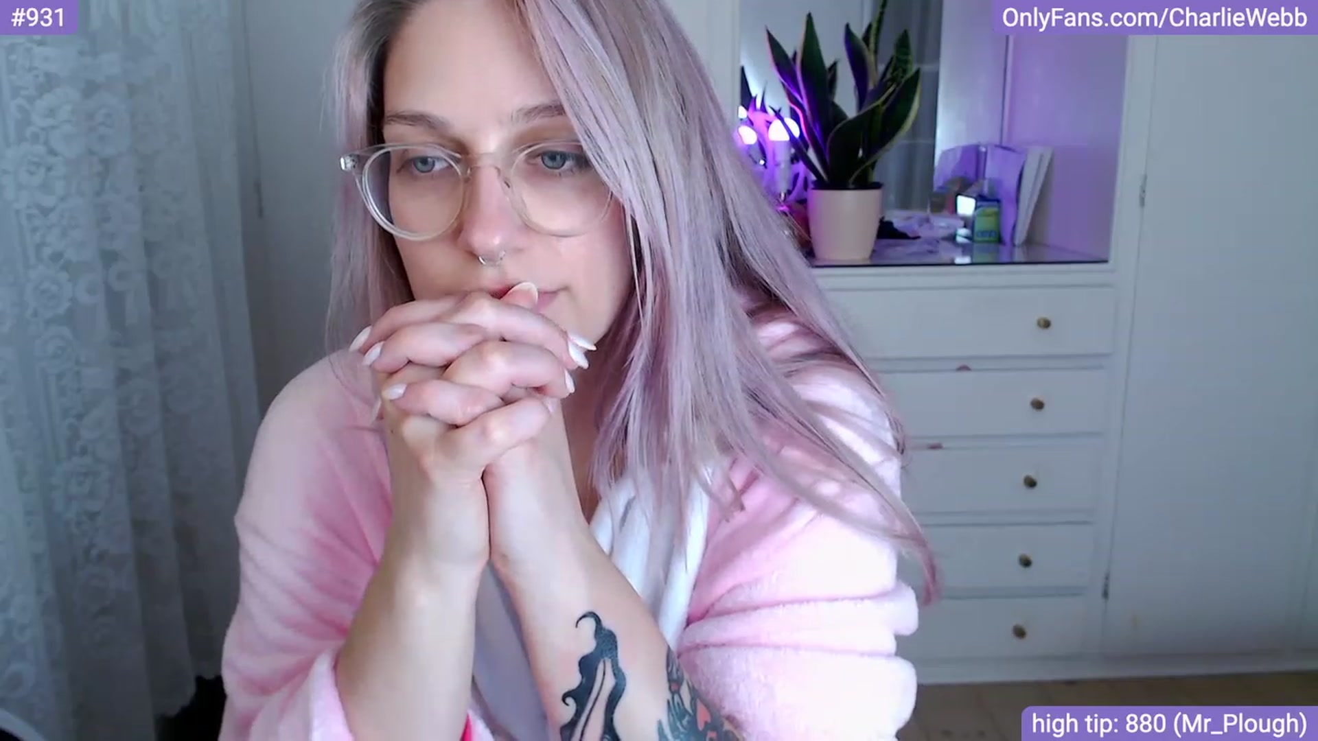 Gallery image thumbnail from CharlieWebb's myfreecams stream on, 11/21/2023, 12:42 image 15 of 20