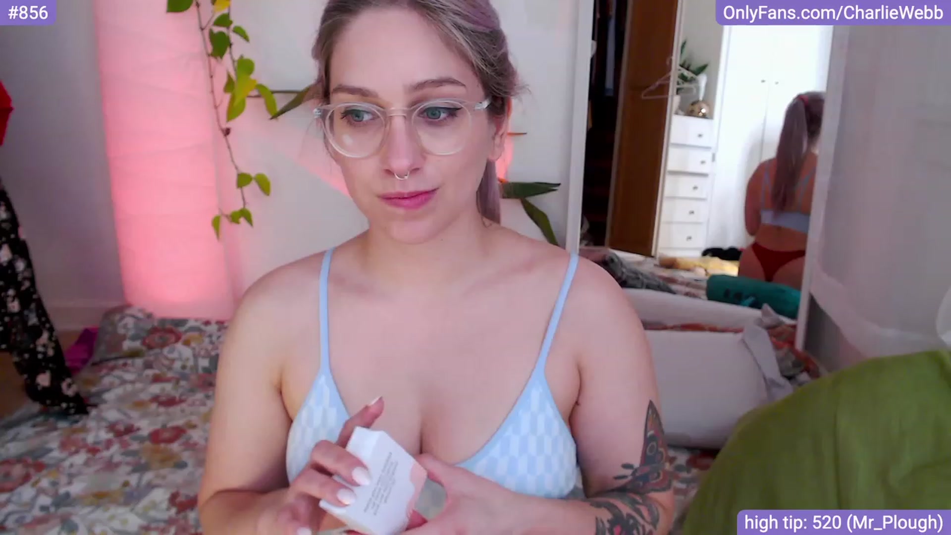 Gallery image thumbnail from CharlieWebb's myfreecams stream on, 12/07/2023, 11:53 image 15 of 20